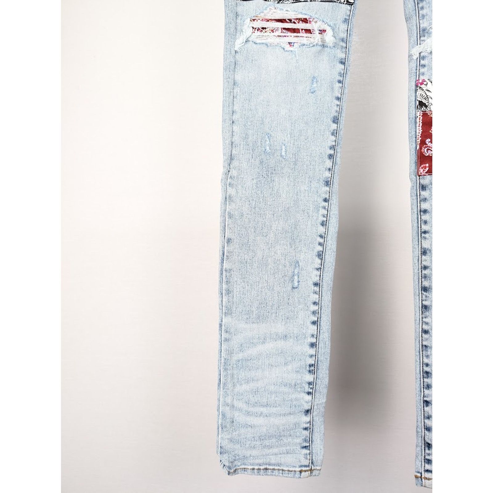 Amiri o1rshd1 Pajama Art Patch Jeans in Light Blue Size US 29 - 6 Thumbnail