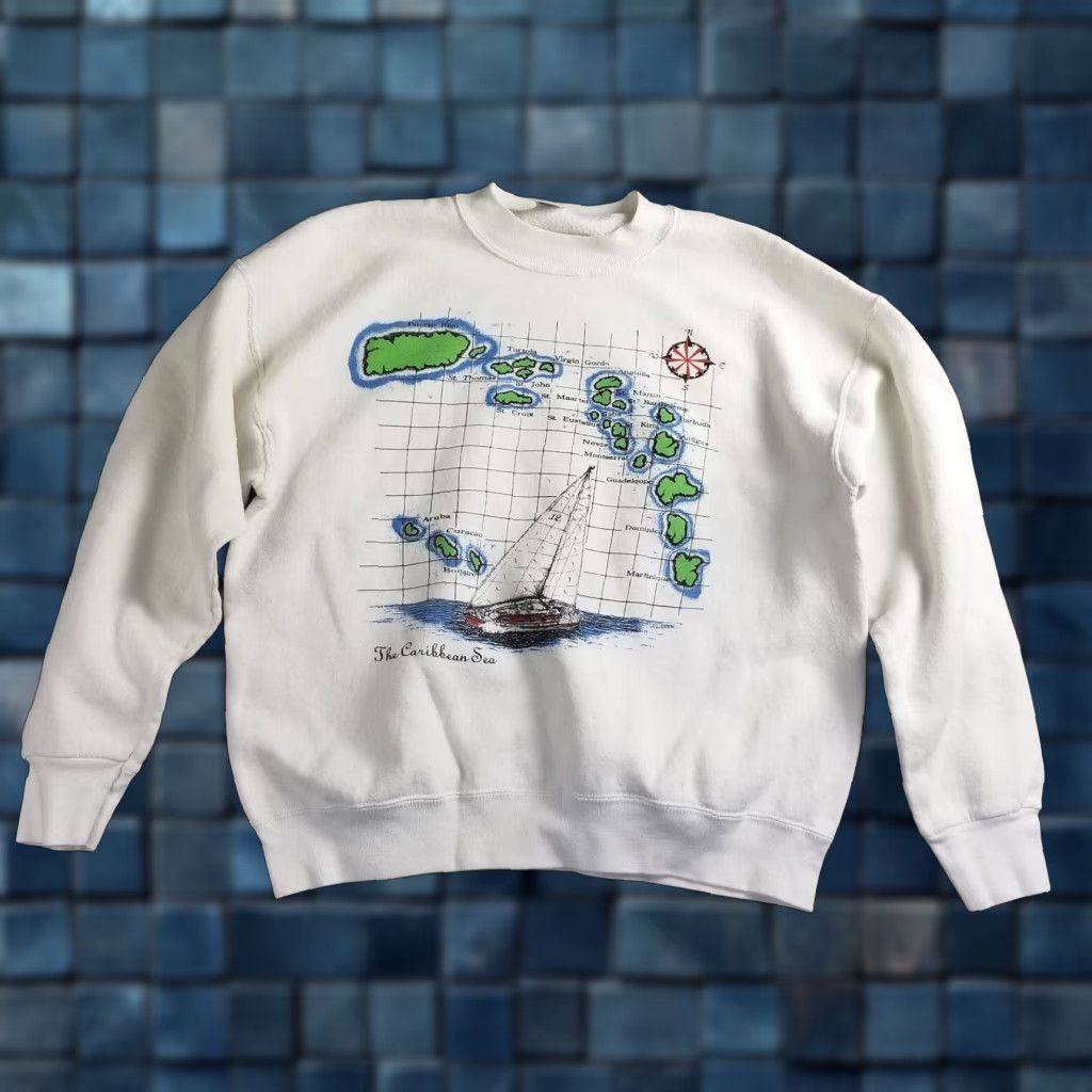 Fruit Of The Loom Vintage Fruit of the Loom Sailboat Sweatshirt Women Large White Caribbean Sea Map Crewneck Pullover Casual Activewear Size L / US 10 / IT 46 - 1 Thumbnail