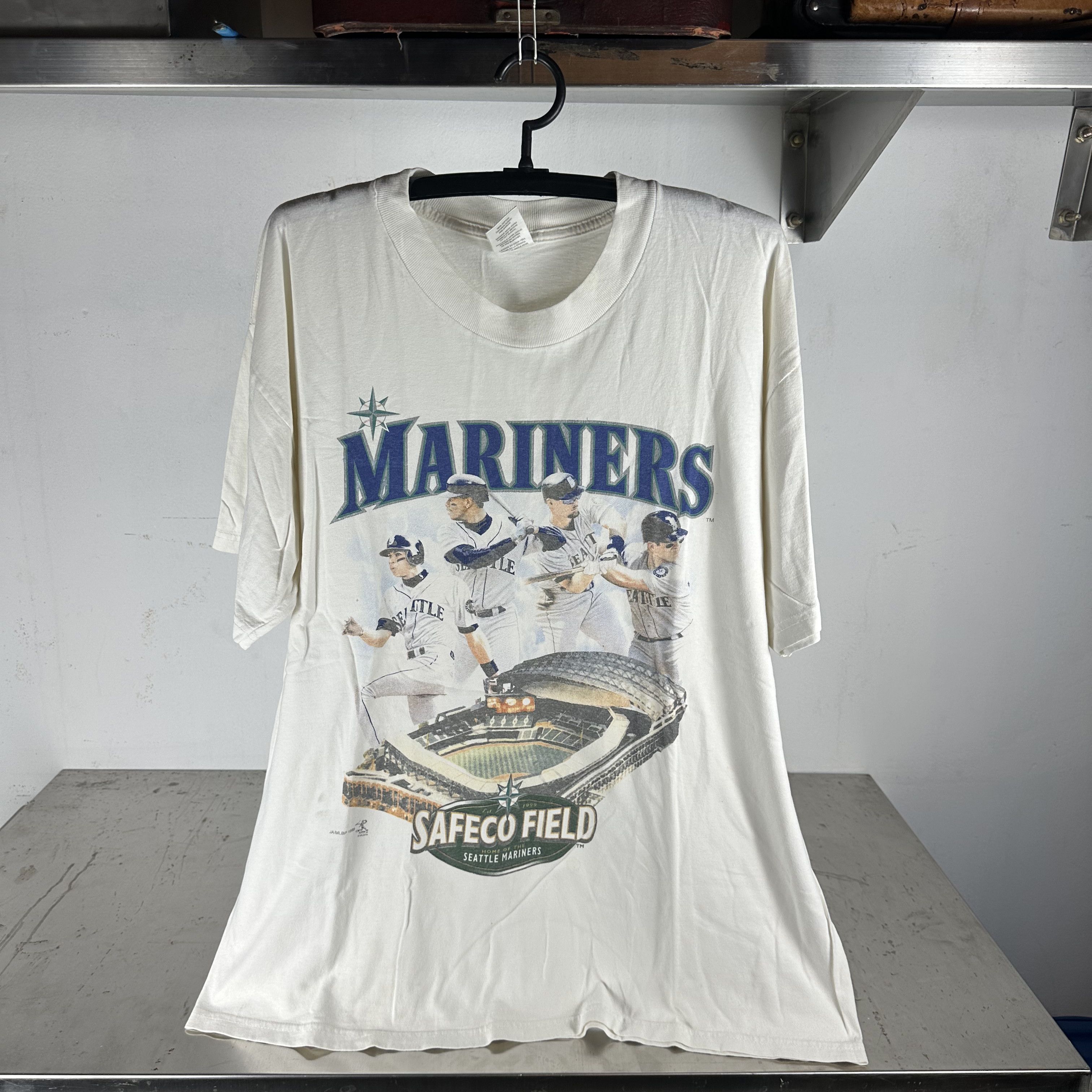 Vintage ​1999 Seattle Mariners Baseball MLB Graphic XL T-shirt Size US XL / EU 56 / 4 - 1 Thumbnail