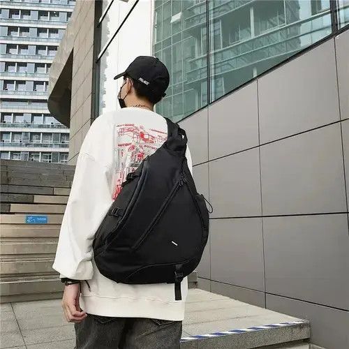 Japanese Brand Harajuku Large Nylon Sling Bag Unisex Size ONE SIZE - 1 Thumbnail