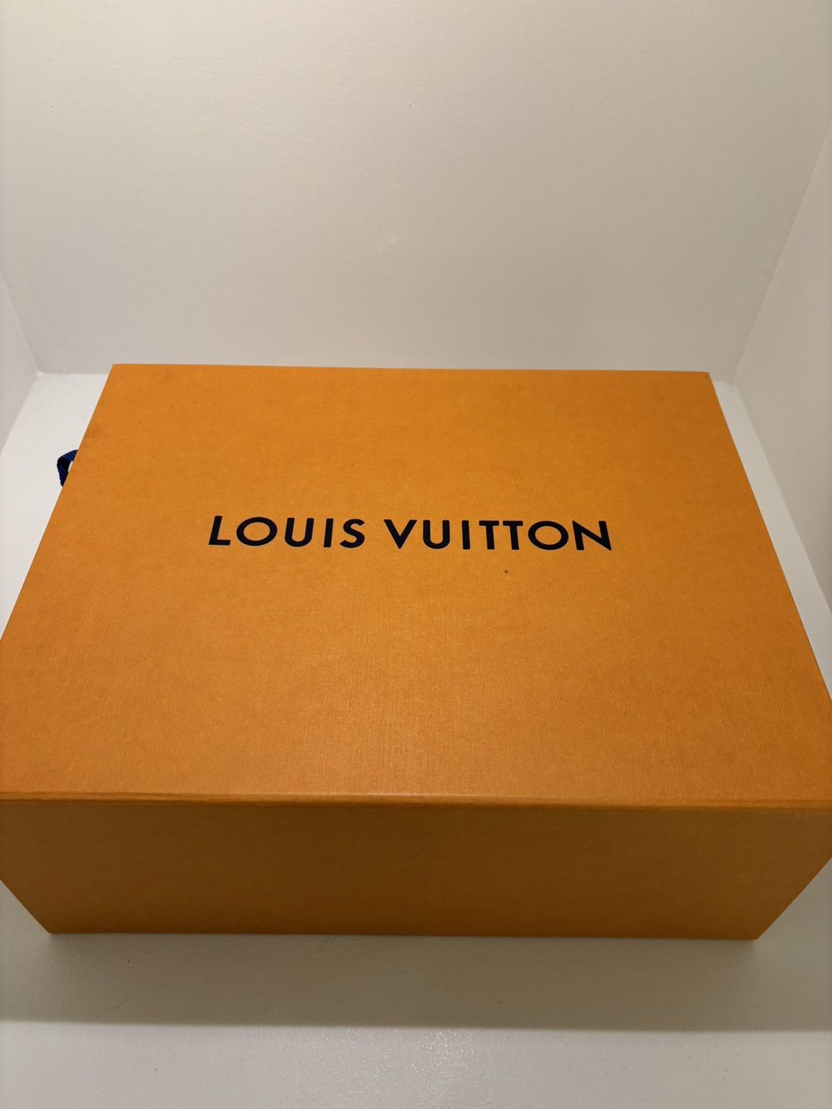 Louis Vuitton Louis Vuitton Yellow 54 Trainers Size US 10 / EU 43 - 15 Thumbnail