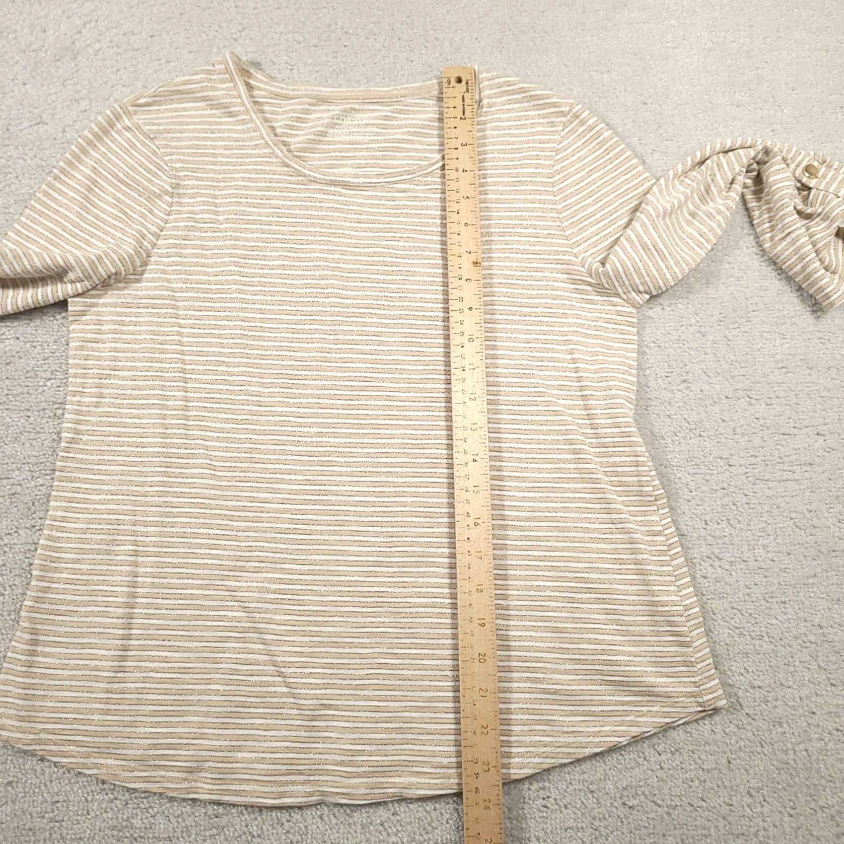 Vintage Chico's Ultimate Tee Shirt Womens M Beige White Stripe Metallic Tab Sleeve Shirt Size M / US 6-8 / IT 42-44 - 7 Thumbnail