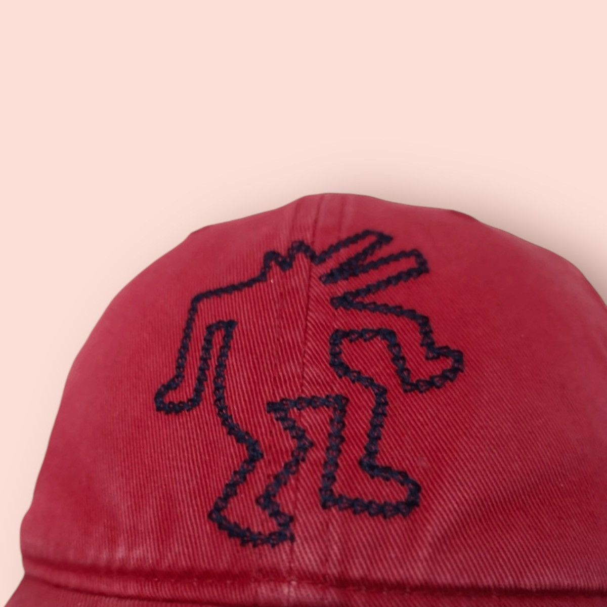 Keith Haring × Uniqlo VINTAGE KEITH HARING X UNIQLO DISTRESSED VISOR Size ONE SIZE - 2 Thumbnail