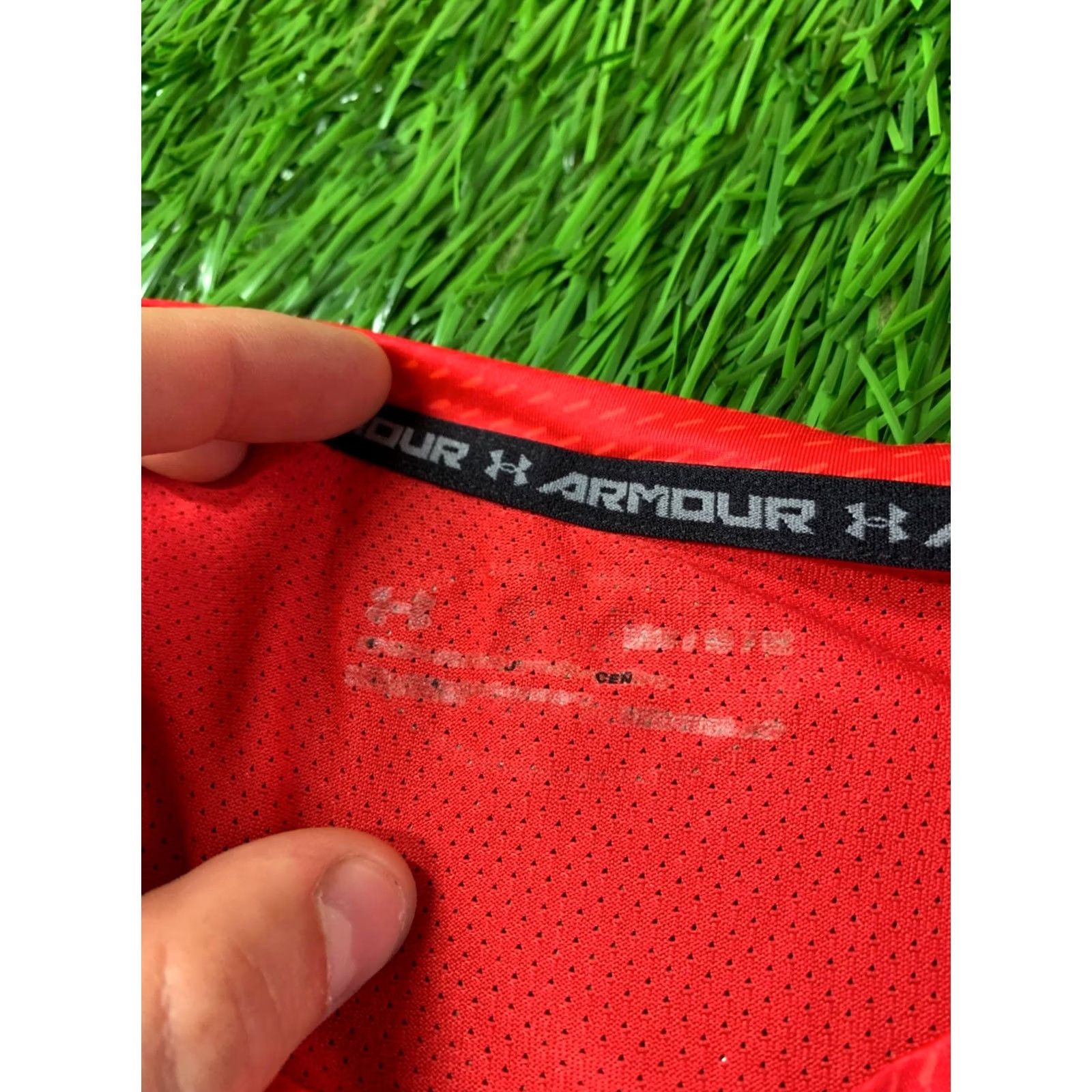 Under Armour Under Armour HeatGear Original Men Training Compression Shirt Jersey Tee Size M Red Shirt Mens Size US M / EU 48-50 / 2 - 5 Thumbnail