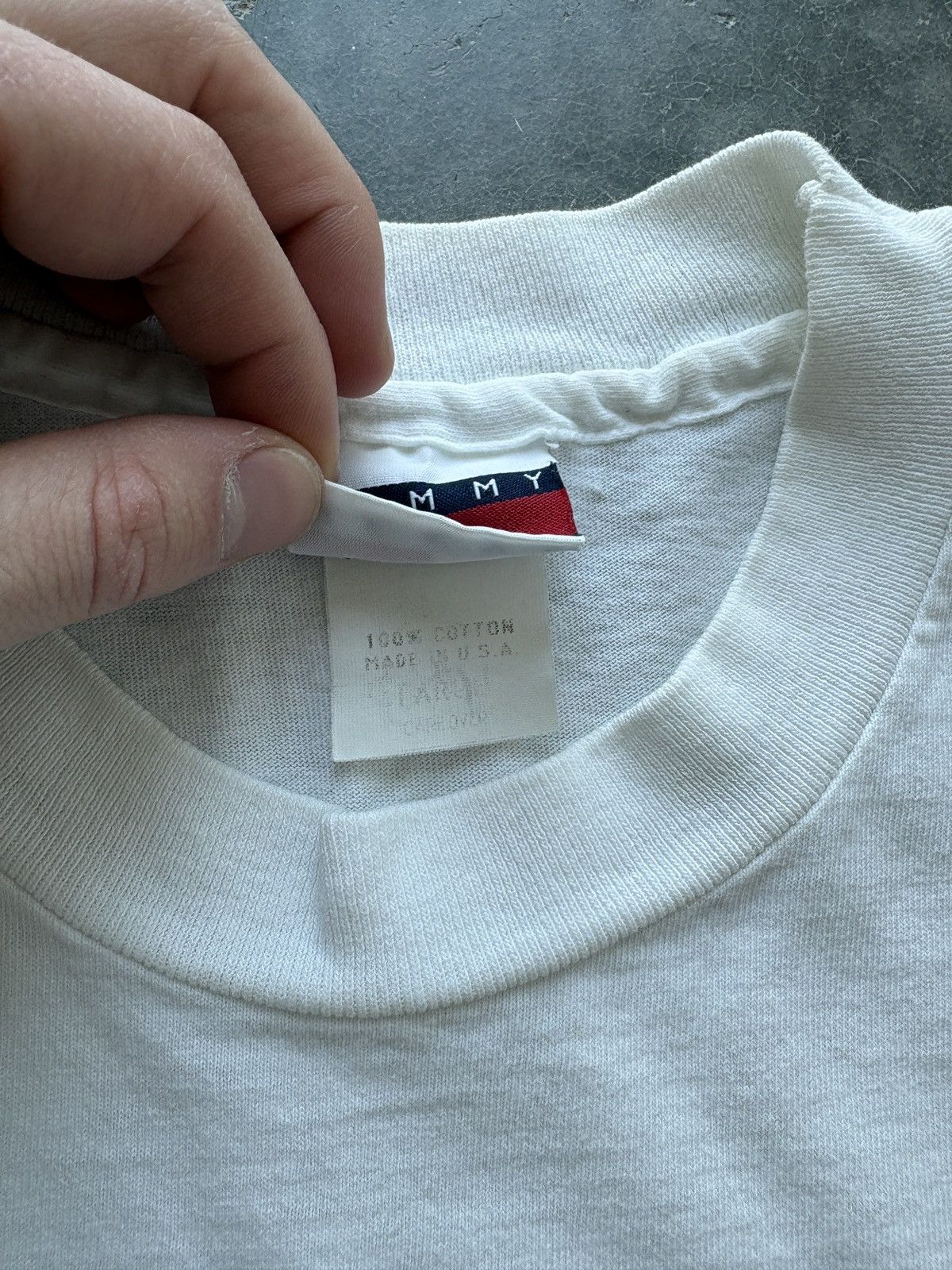 Tommy Jeans Vintage 90s Tommy Jeans Graphic Tee Double Sided Size US L / EU 52-54 / 3 - 5 Thumbnail