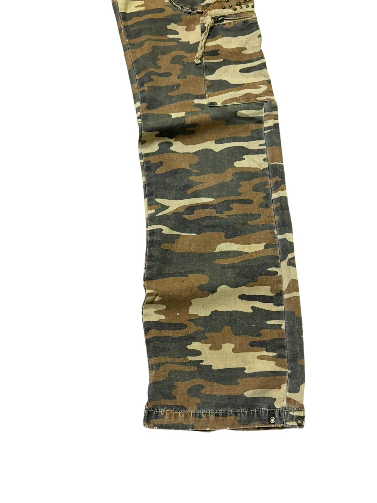 Hysteric Glamour Cargo MISS ME Studded multipocket Low Rise Camo Pants Size US 32 / EU 48 - 8 Thumbnail