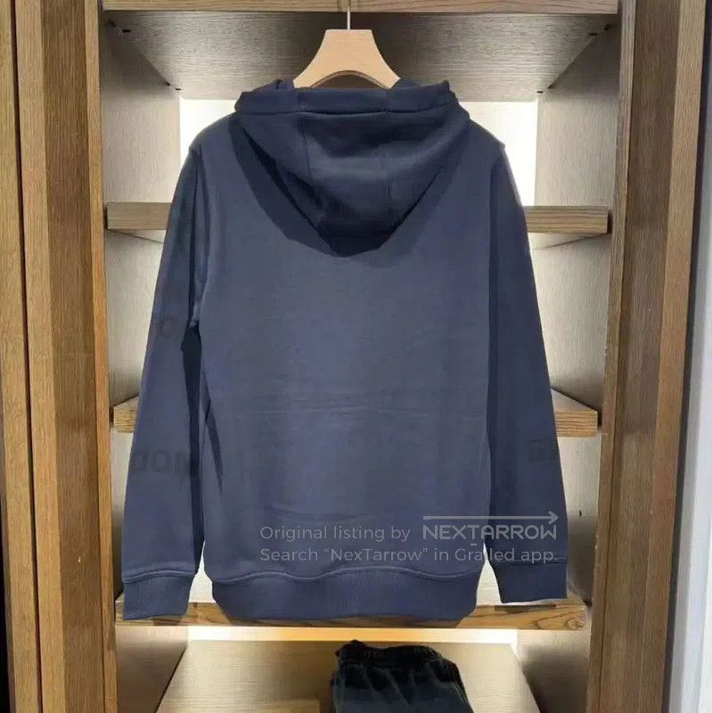 Burberry Burberry Logo Hooded Sweatshirt for Men. Size US S / EU 44-46 / 1 - 4 Thumbnail