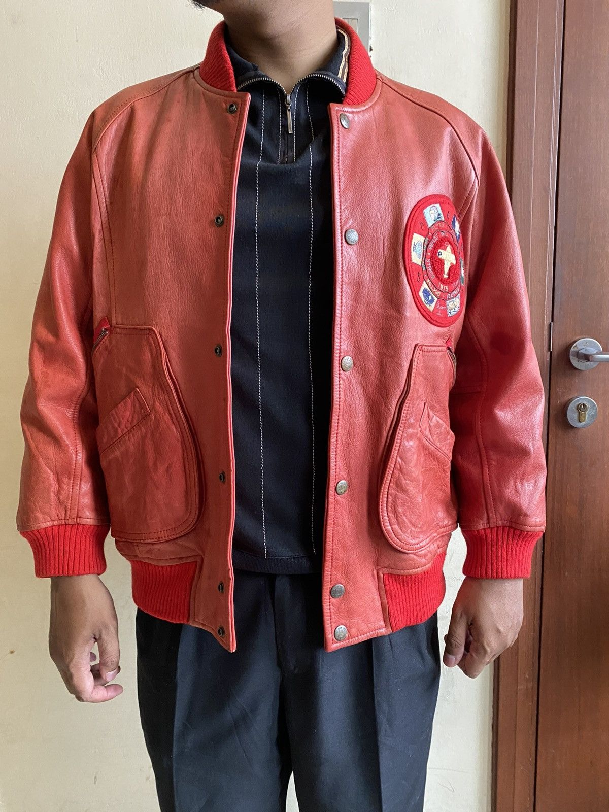 Vintage Vintage leather jacket scoop red Size US L / EU 52-54 / 3 - 3 Thumbnail