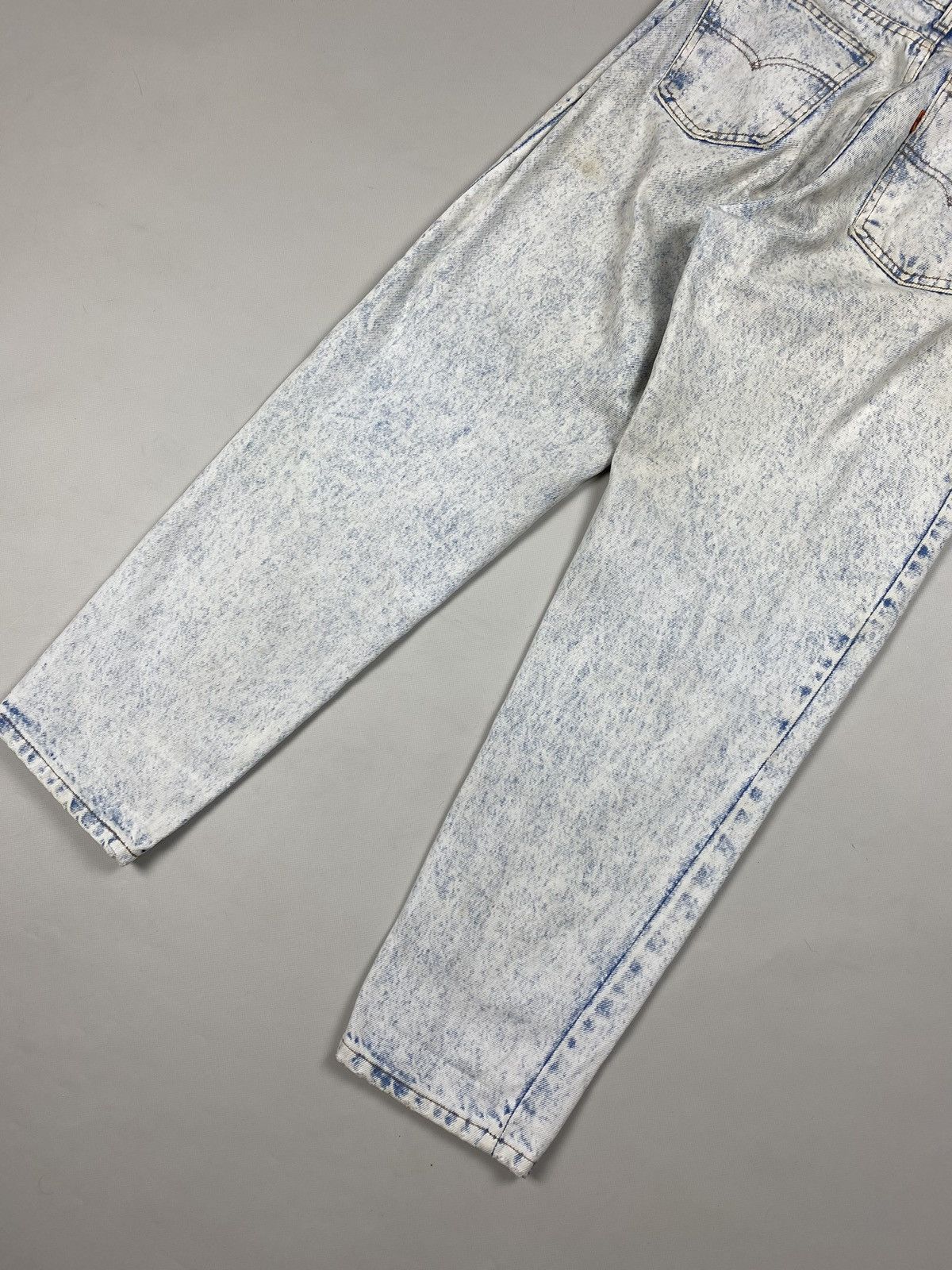 Levi's × Vintage VTG 90s Levi’s 550 men’s light blue jeans size 32 30 USA Size US 32 / EU 48 - 21 Thumbnail