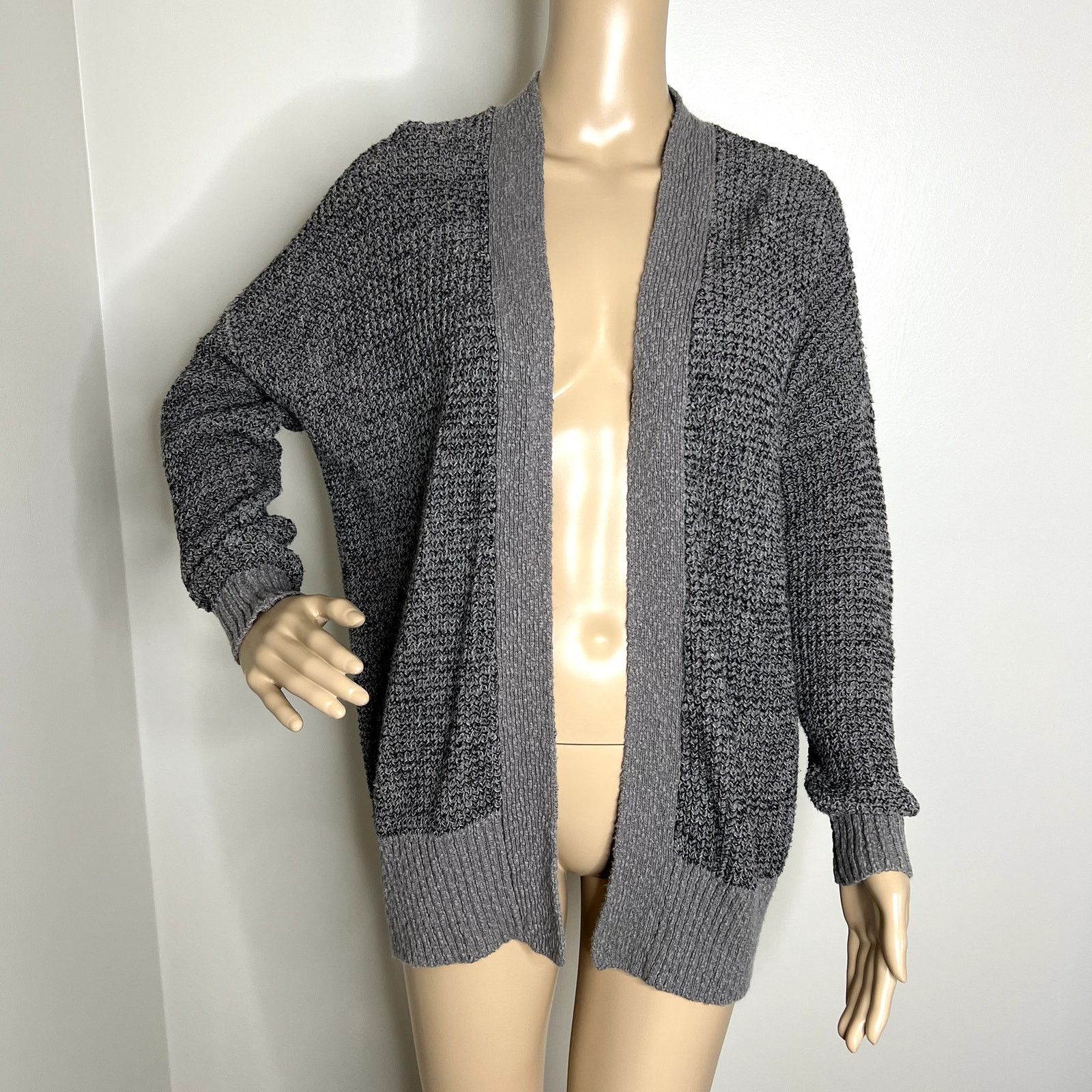 Urban Outfitters Urban Outfitters Gray Knit Oversized Open Cardigan Sweater Size XS / US 0-2 / IT 36-38 - 8 Thumbnail