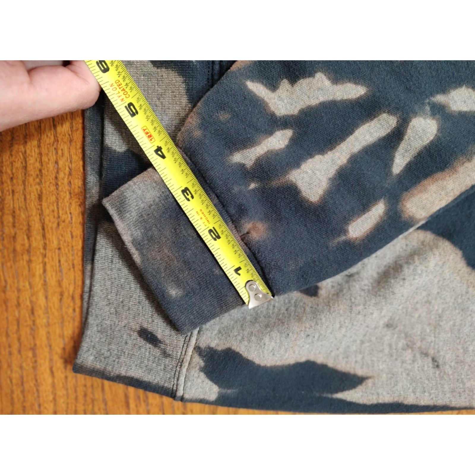 Fruit Of The Loom Tie Dye Swirl Acid Wash Tag Medium Black Hoodie Sweatshirt 1 Of 1 Size US M / EU 48-50 / 2 - 7 Thumbnail