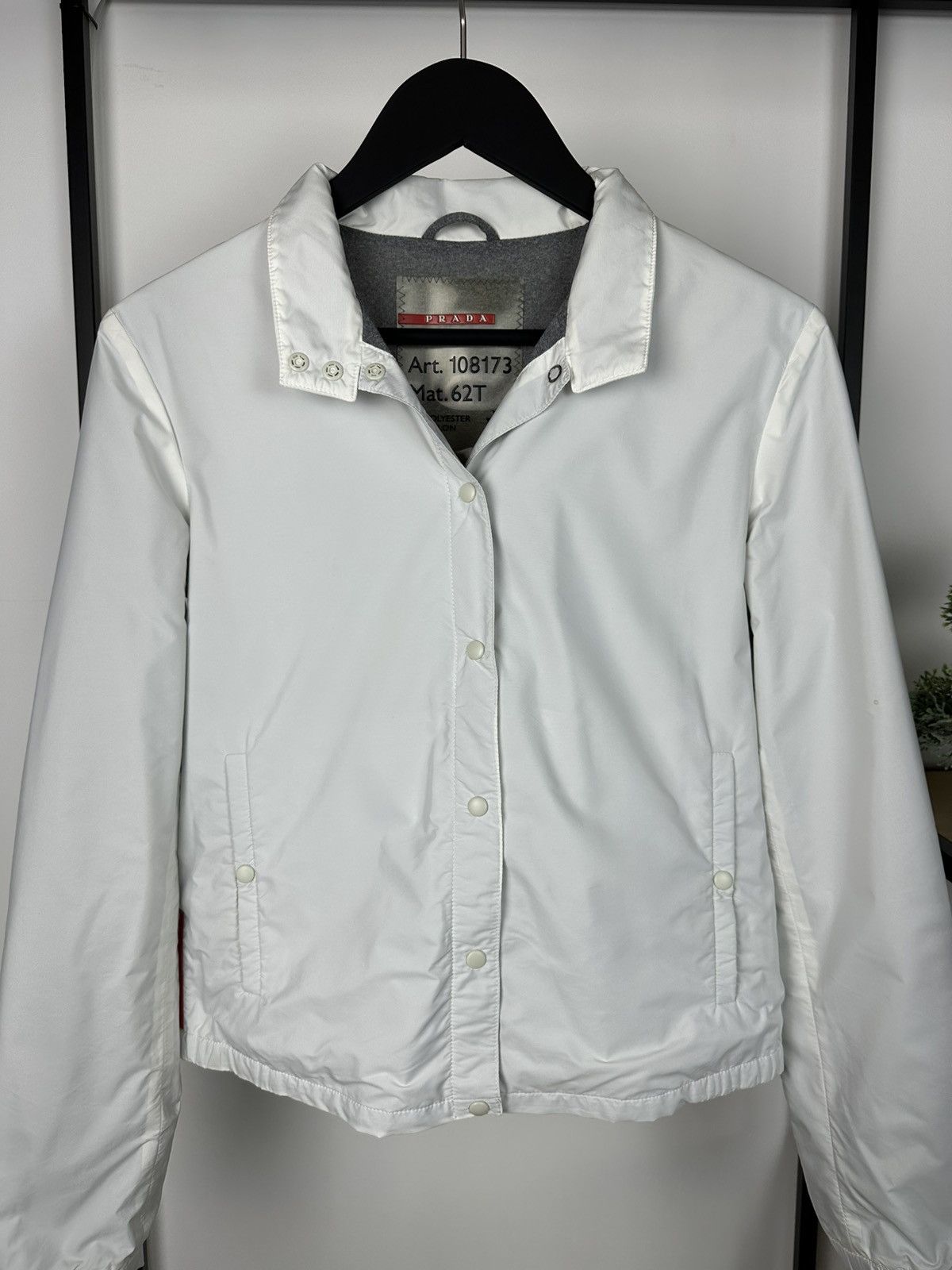 Prada Vintage Prada Nylon Jacket Red Tab Logo Track Women’s White Size M / US 6-8 / IT 42-44 - 3 Thumbnail