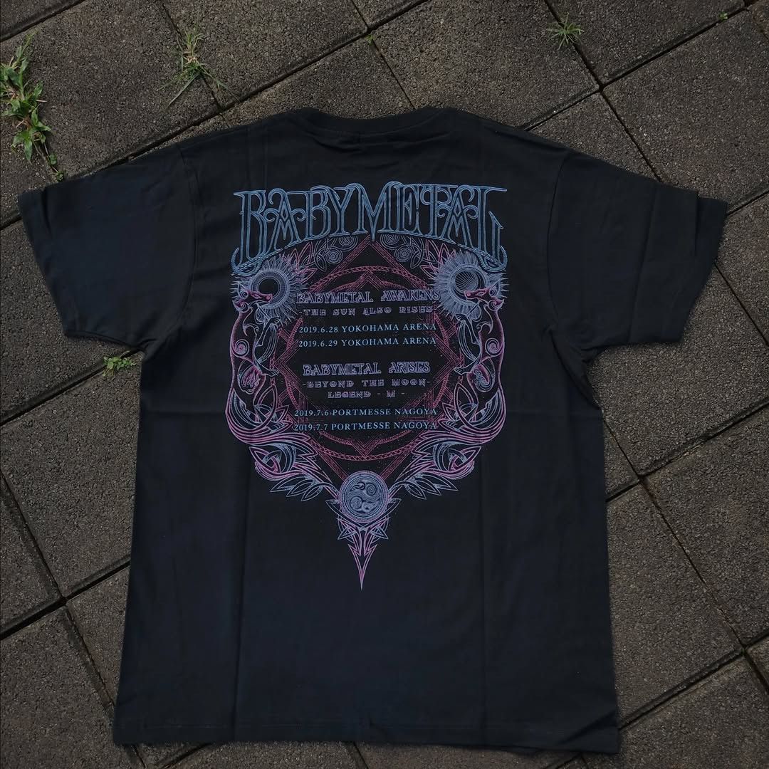 Band Tees BABYMETAL LEGEND M TWO FORCE 2019 Tee Size US M / EU 48-50 / 2 - 6 Thumbnail