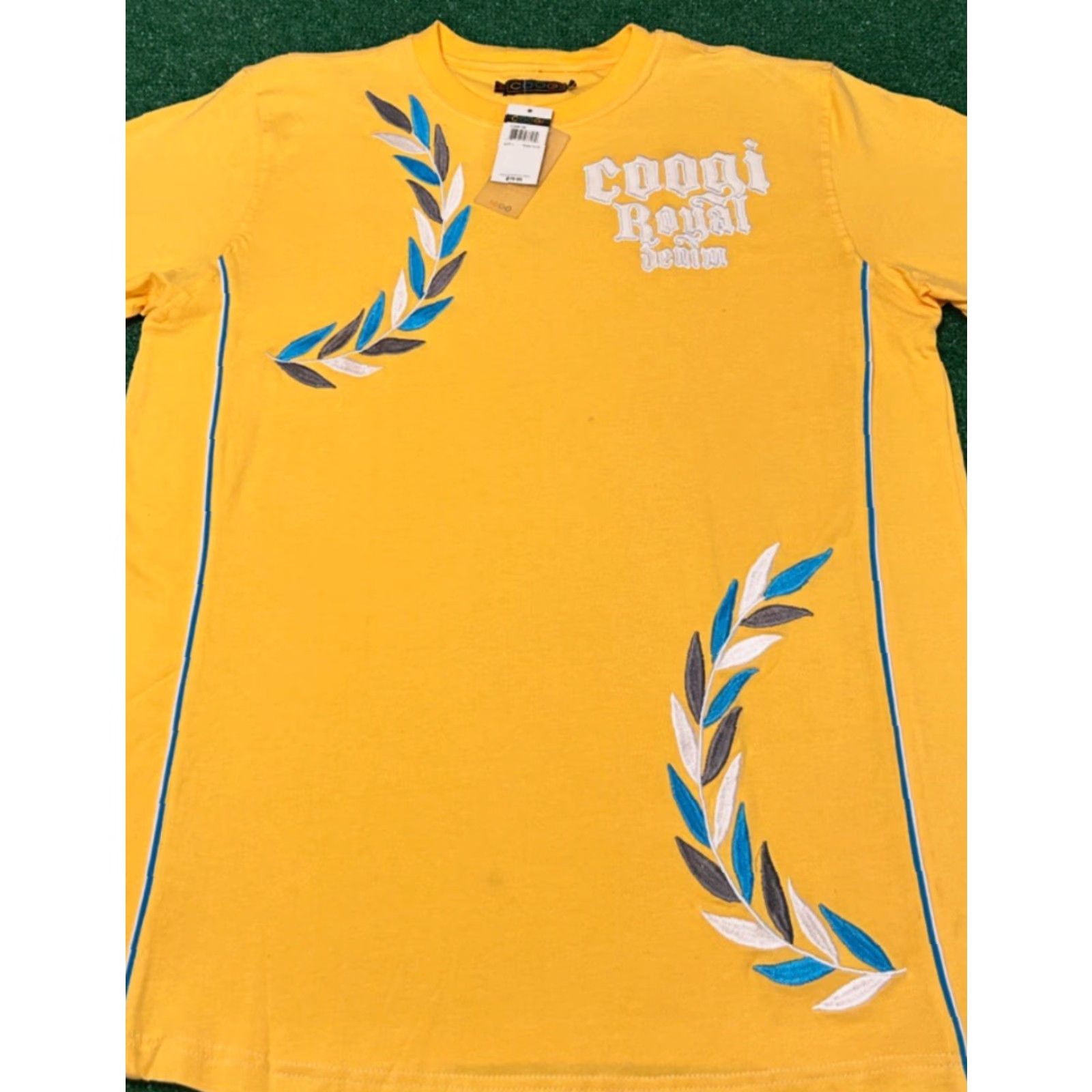 Coogi VINTAGE COOGI Royal Crown Logo Shirt Mens Size L Hip Hop 2000s Y2K NWT Yellow Short Sleeve Tshirt Size US L / EU 52-54 / 3 - 4 Thumbnail