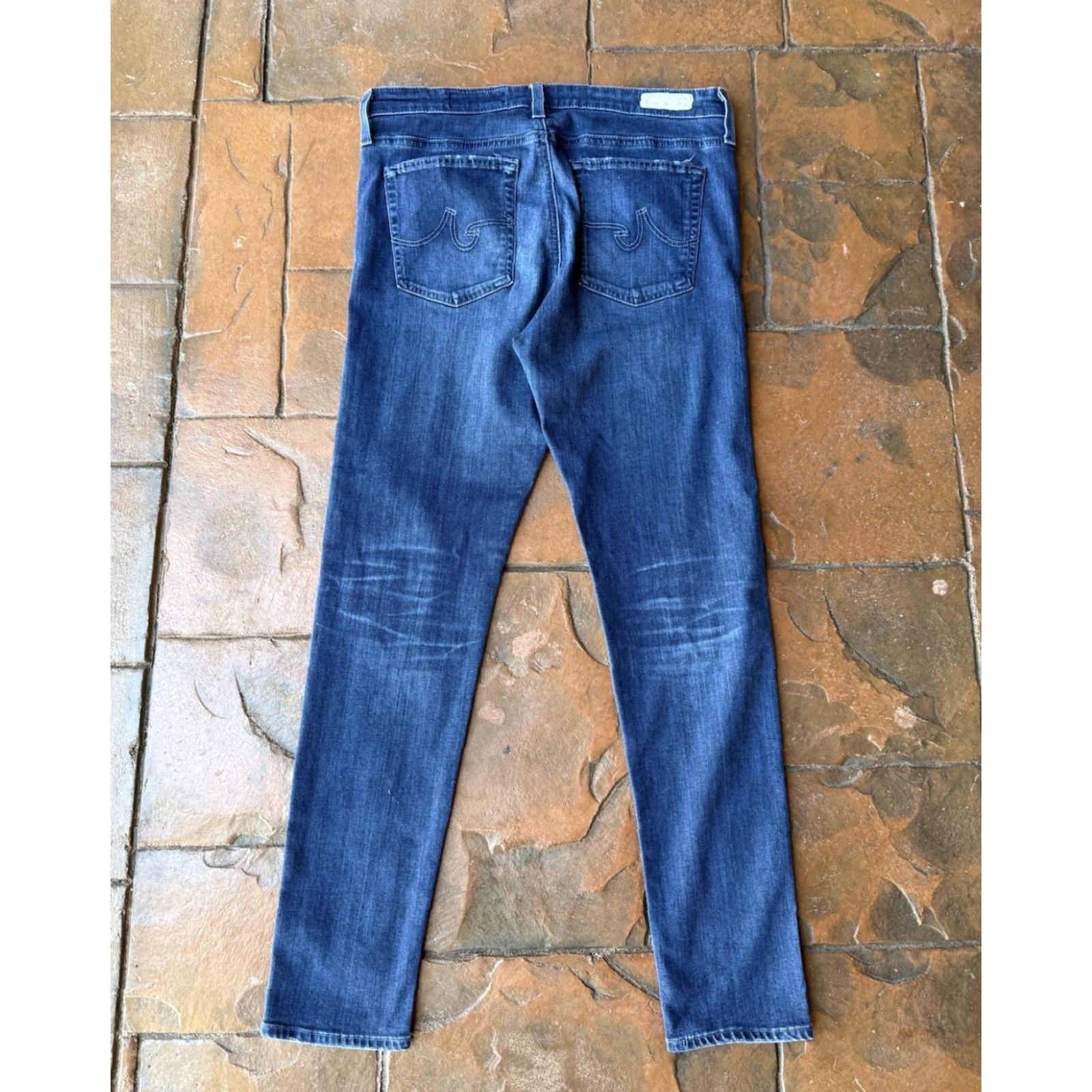 Vintage AG Adriano Goldschmied High Rise The Farrah Skinny Crop Jeans Women’s 31R Washed Blue Crop Skinny Jeans Women’s 31R AG Farrah Size 24" / US 00 / IT 34 - 4 Thumbnail