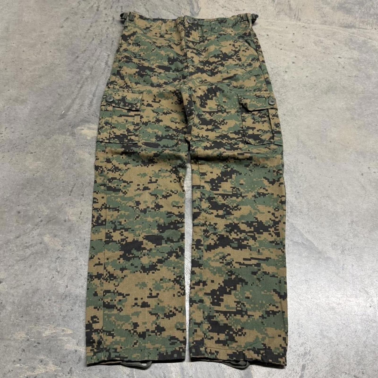 Rothco Vintage Y2K Rothco Baggy Wide Leg Camo Cargo Pants Size 28" / US 6 / IT 42 - 1 Thumbnail