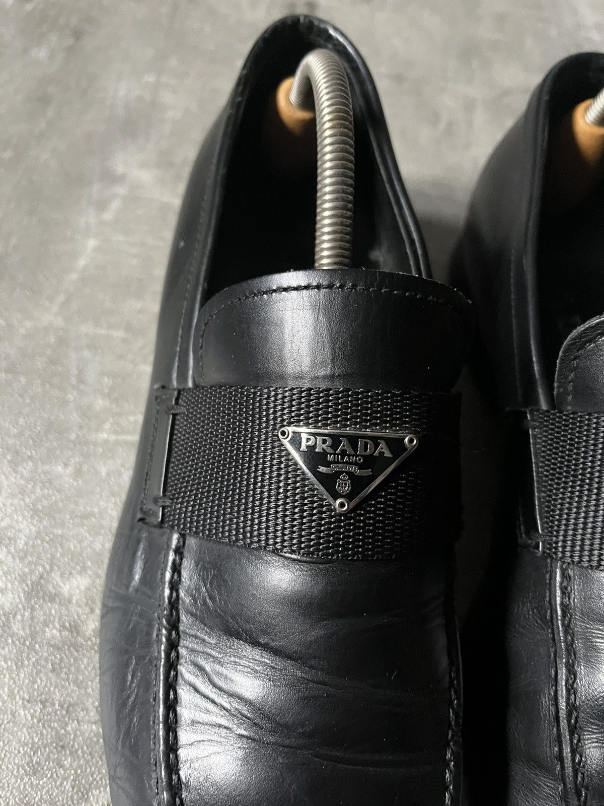 Prada Prada black logo leather loafers rare Size US 10.5 / EU 43-44 - 3 Thumbnail