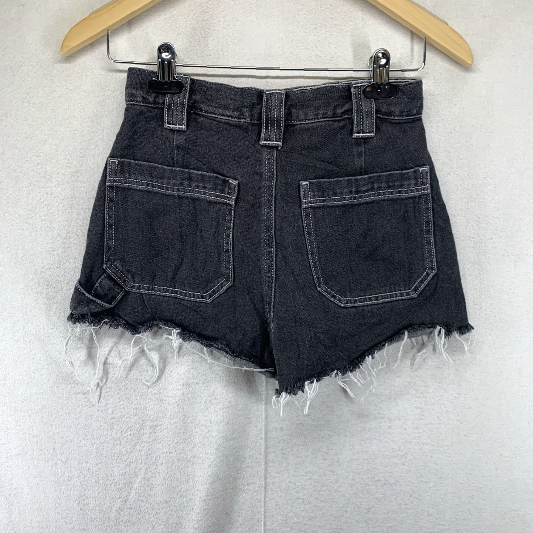 Pacsun Pacsun Denim Shorts Women's High Rise Festival Cutoff Grey 25x2 Raw Hem Casual 90s Womens Size 42" / US 20 - 2 Thumbnail