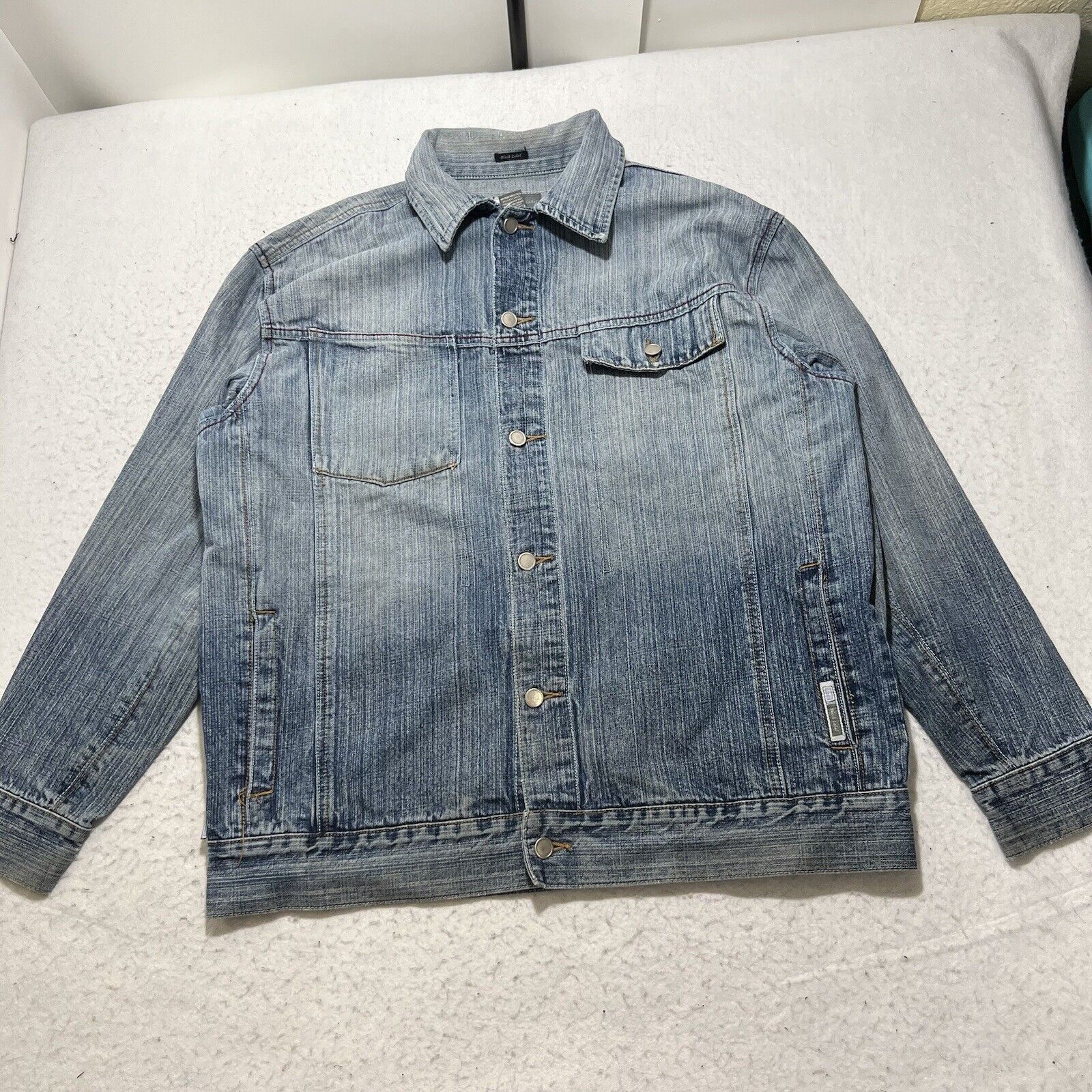 GB GB Black Label Large Jean Jacket Light Blue Distressed Size US L / EU 52-54 / 3 - 1 Thumbnail