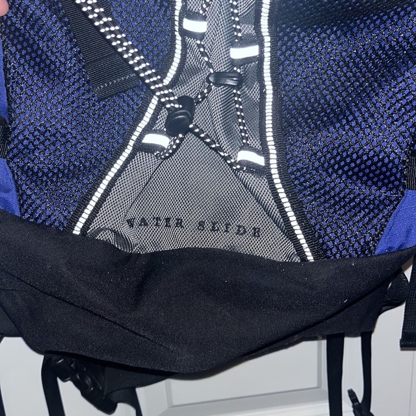 Eastern Mountain Sports Eastern Mountain Sports Waterslide Backpack Camelback EMS Size ONE SIZE - 6 Thumbnail