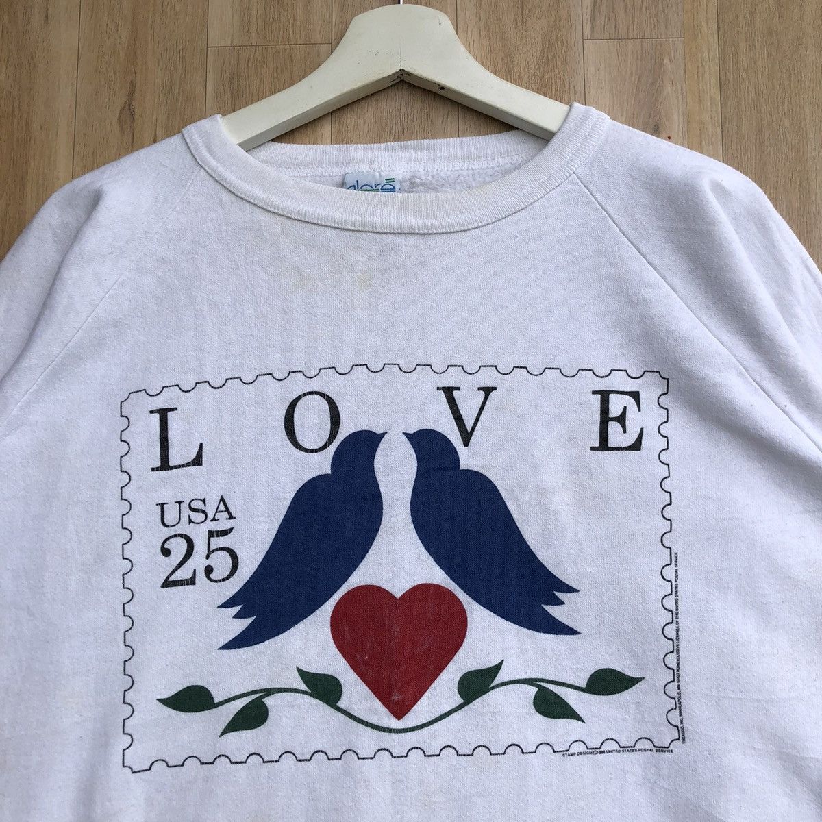 Vintage Vintage Love USA Postage Stamps Pullover Sweatshirt Size US XL / EU 56 / 4 - 4 Thumbnail