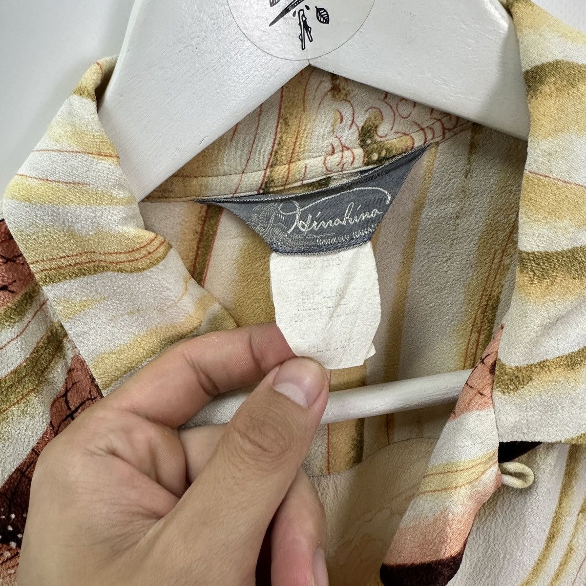 Vintage Vintage 70s Hinahina Koi Carp rare Hawaiian shirt y2k hype Size US M / EU 48-50 / 2 - 7 Thumbnail