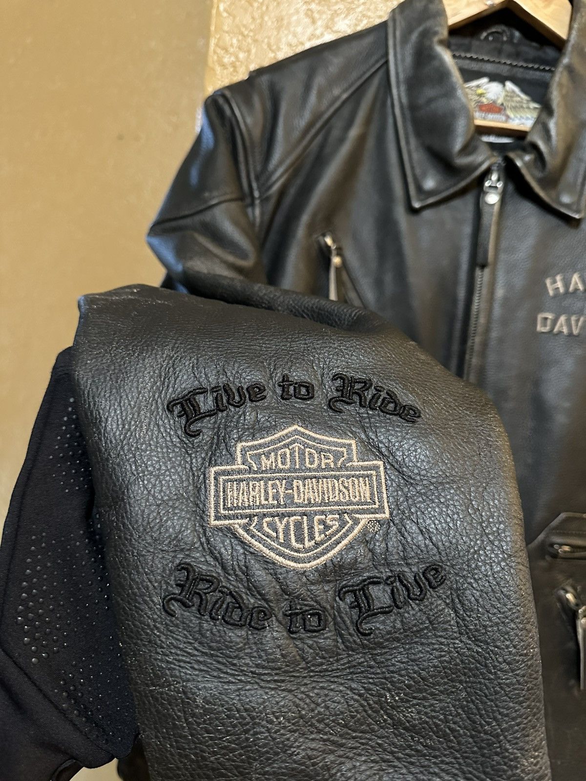 Harley Davidson GRAIL Vintage Harley Davidson Eagle Leather Jacket Large Size US L / EU 52-54 / 3 - 3 Thumbnail