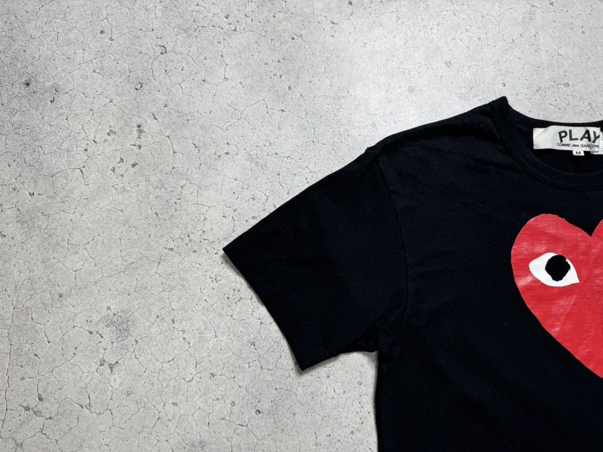 Comme Des Garcons PLAY CDG Luxury T-Shirt Love Big Logo
