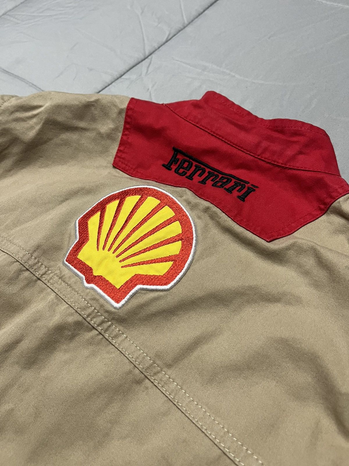 Ferrari RARE Ferrari Official Formula 1 Team Work Jacket - Size M Size US M / EU 48-50 / 2 - 5 Thumbnail