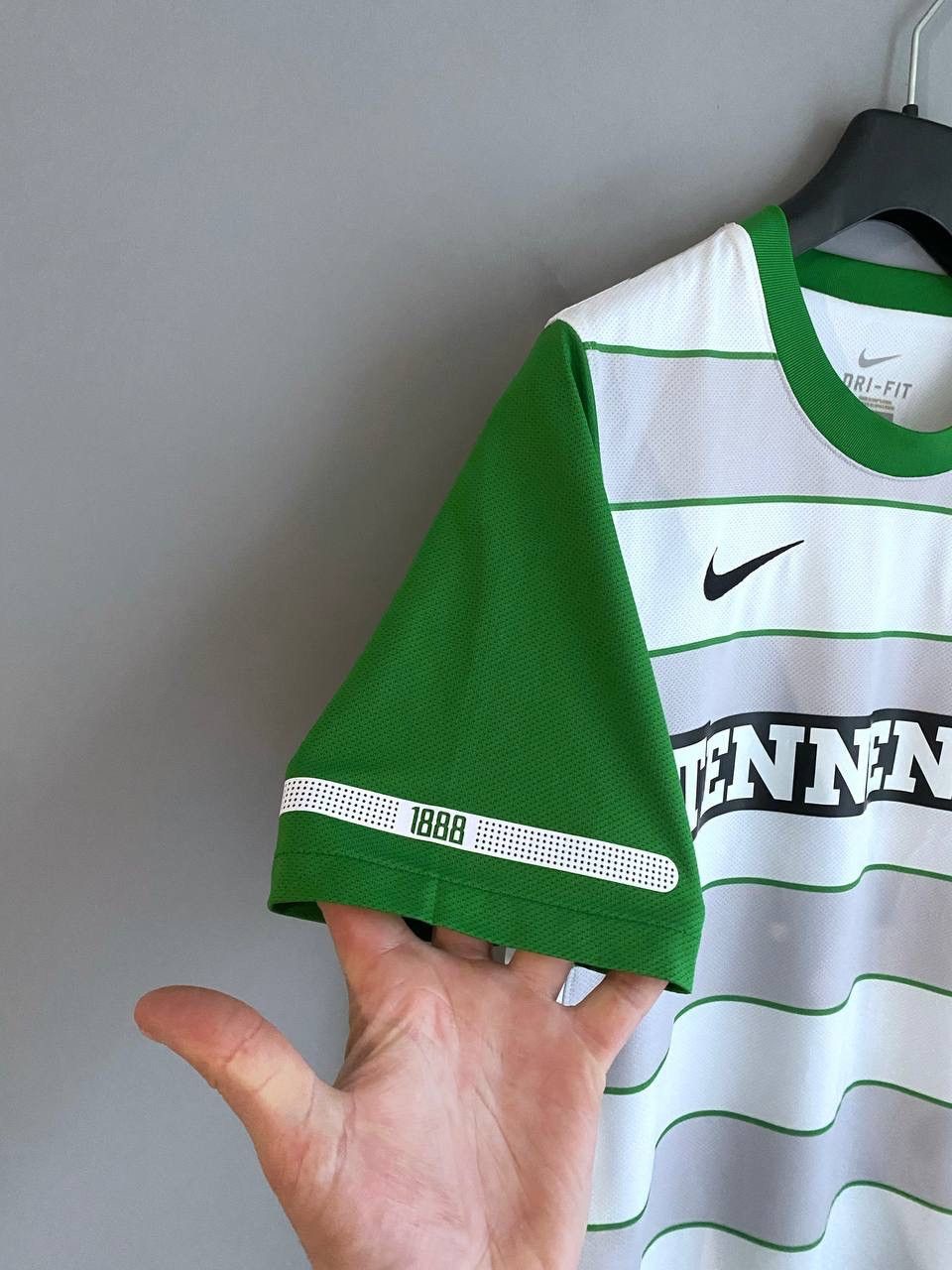 Nike Celtic FC 2011/2012 Away Football Shirt Soccer Jersey Size S Size US S / EU 44-46 / 1 - 6 Thumbnail