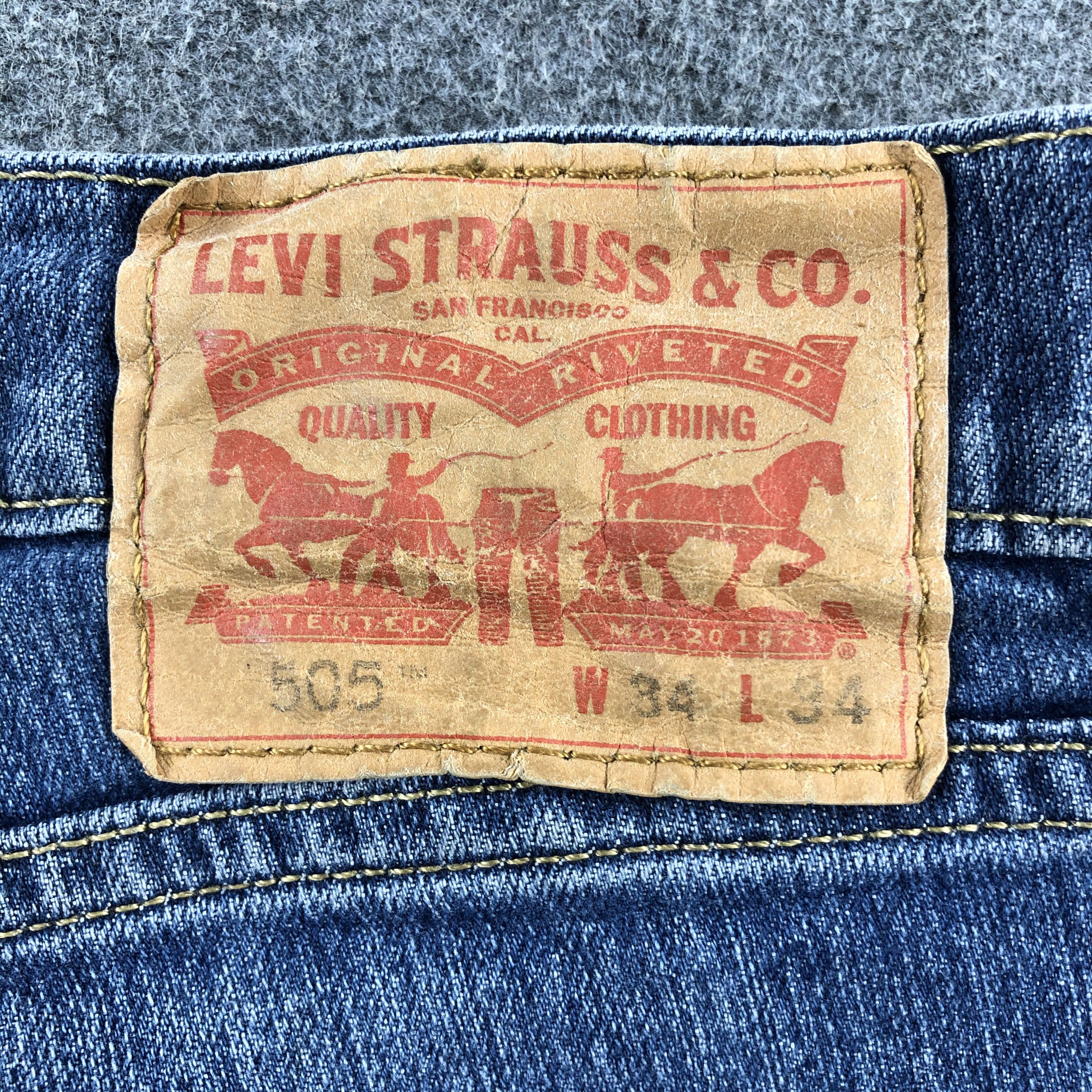 Levi's Vintage Blue Wash Levis 505 Jeans-J2647 Size US 33 - 5 Thumbnail