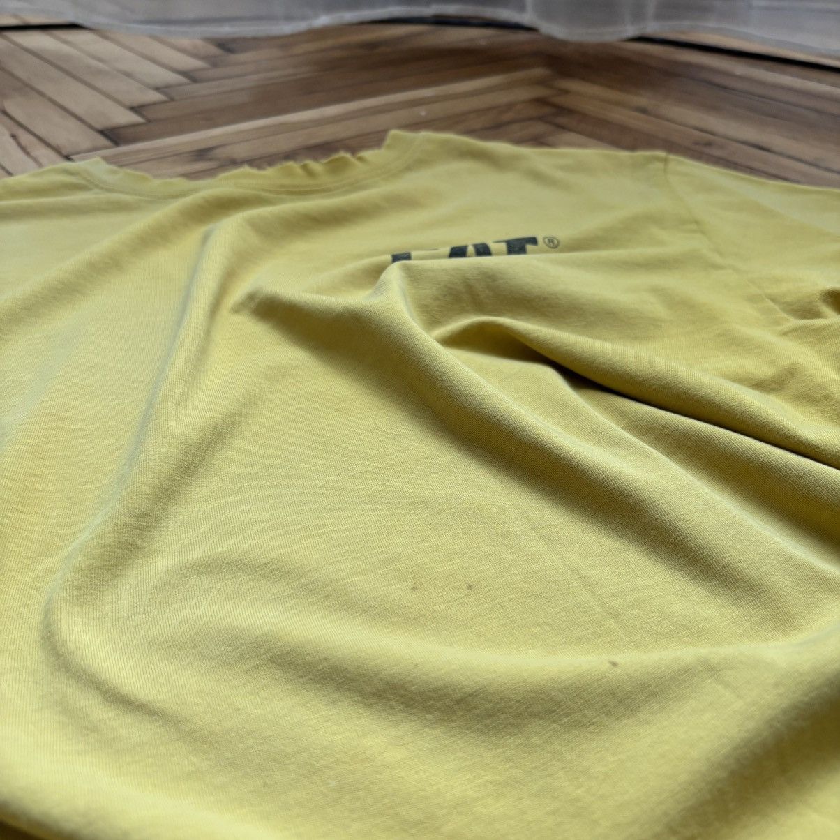 Vintage Vintage 90’s Distressed CAT Caterpillar Short T-Shirt Size US M / EU 48-50 / 2 - 3 Thumbnail