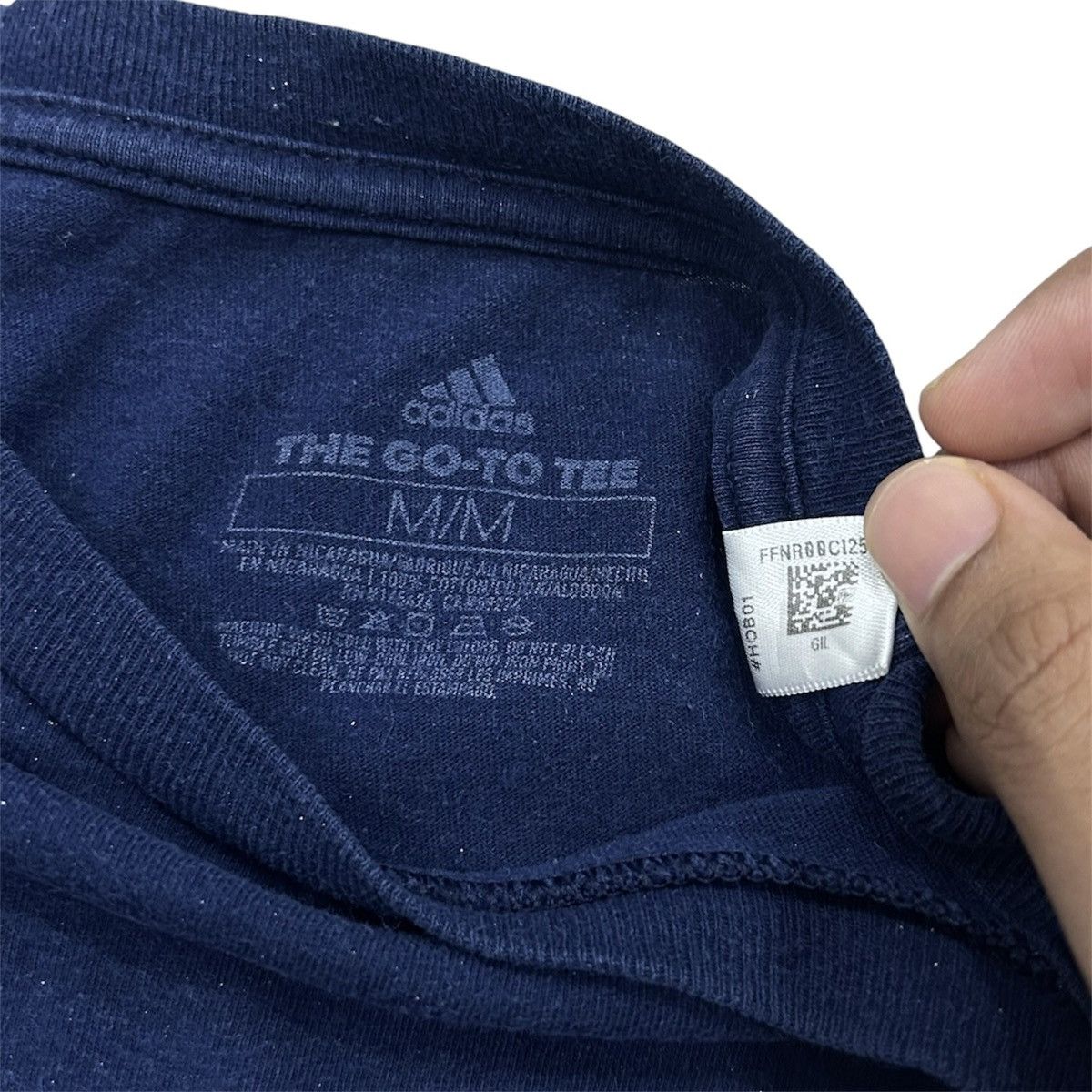 Adidas Adidas Blue Big Logo Center Tshirt Size US M / EU 48-50 / 2 - 3 Thumbnail