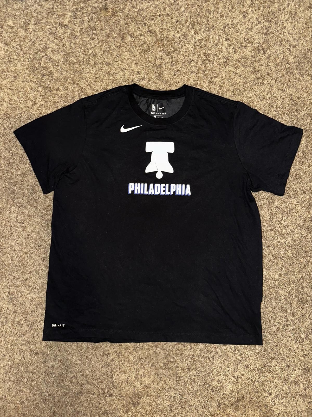 Nike Nike Men’s NBA Philadelphia 76ers City Edition Logo Black T-Shirt Size US XXL / EU 58 / 5 - 1 Thumbnail