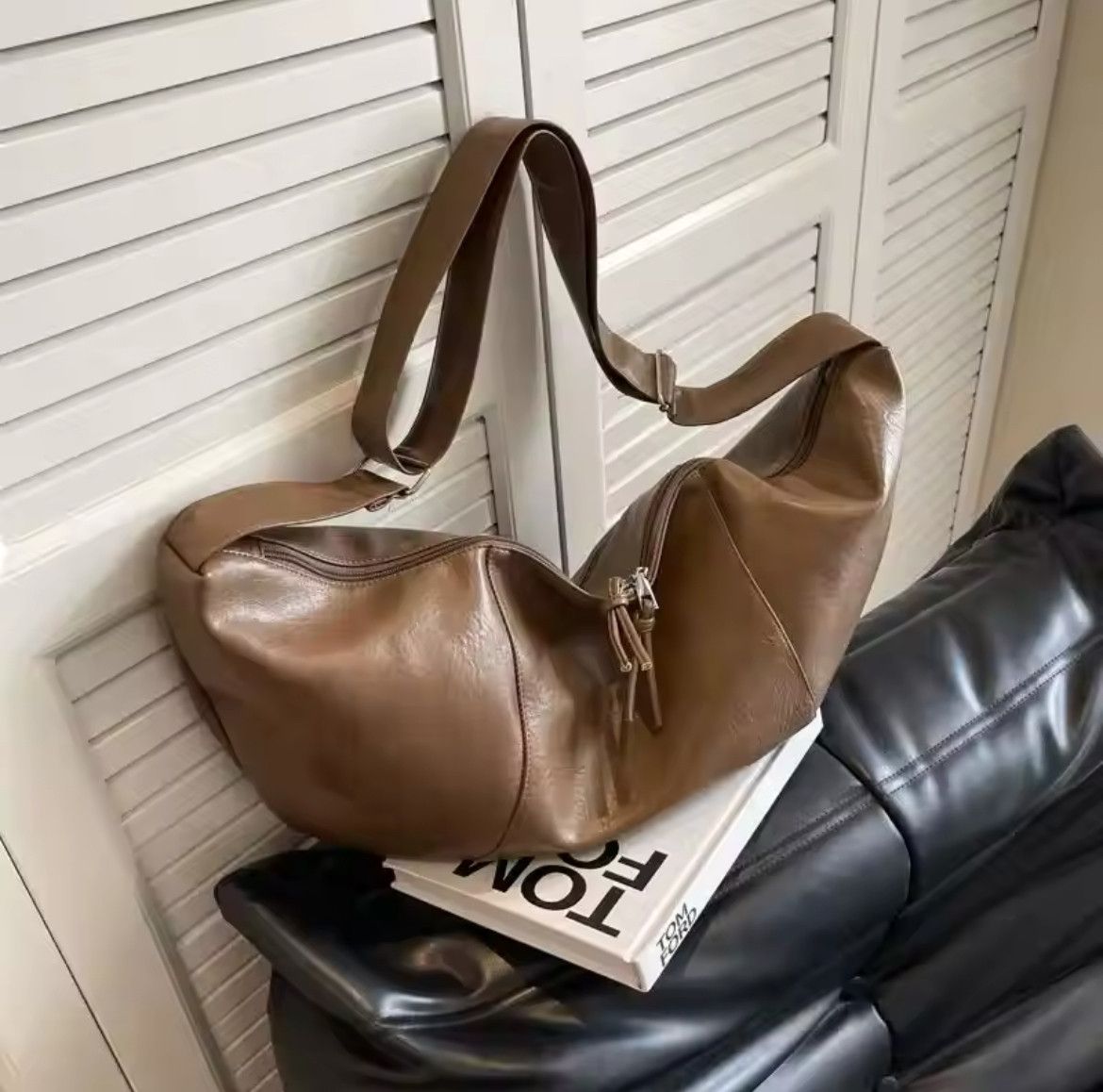 Vintage Vintage Large Capasity Soft Pu Leather Crossbody Bag Size ONE SIZE - 5 Thumbnail