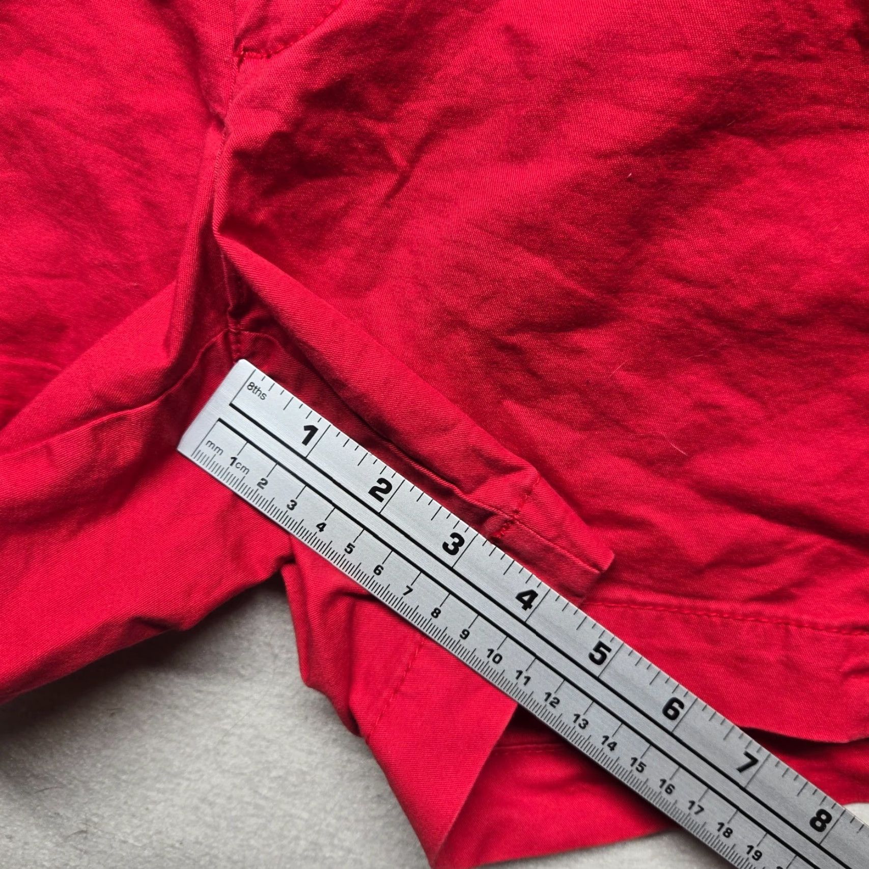 Old Navy Old Navy Red Chino Shorts - Women - 2 Regular Waist Mid Rise 2.5" Inseam Cuffed Pockets Casual Summer Wear Womens Size 26" / US 2 / IT 38 - 6 Thumbnail