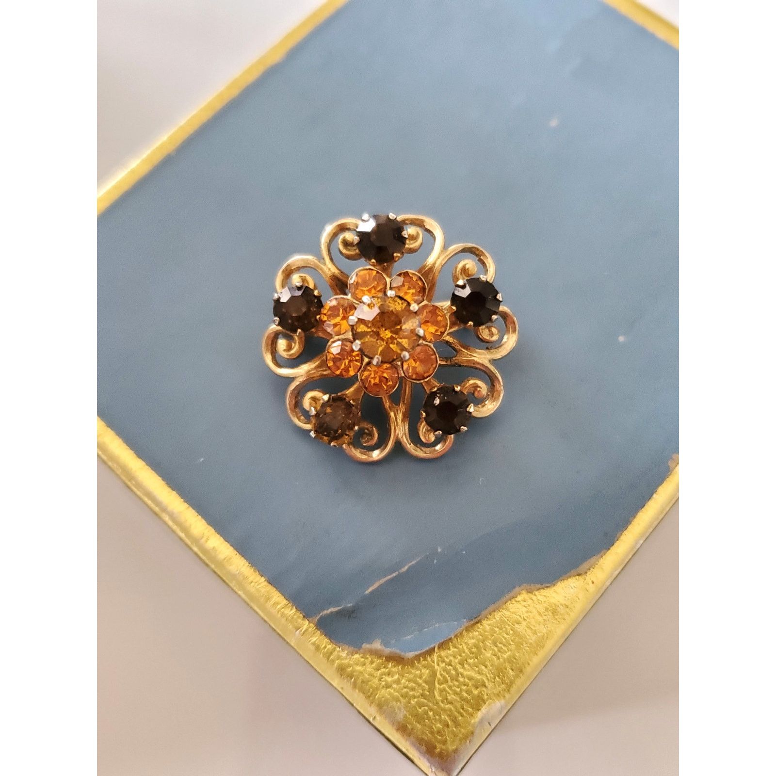 Other Vintage Coro Amber and Brown Rhinestone Mini Dome Brooch Pin Size ONE SIZE - 2 Thumbnail