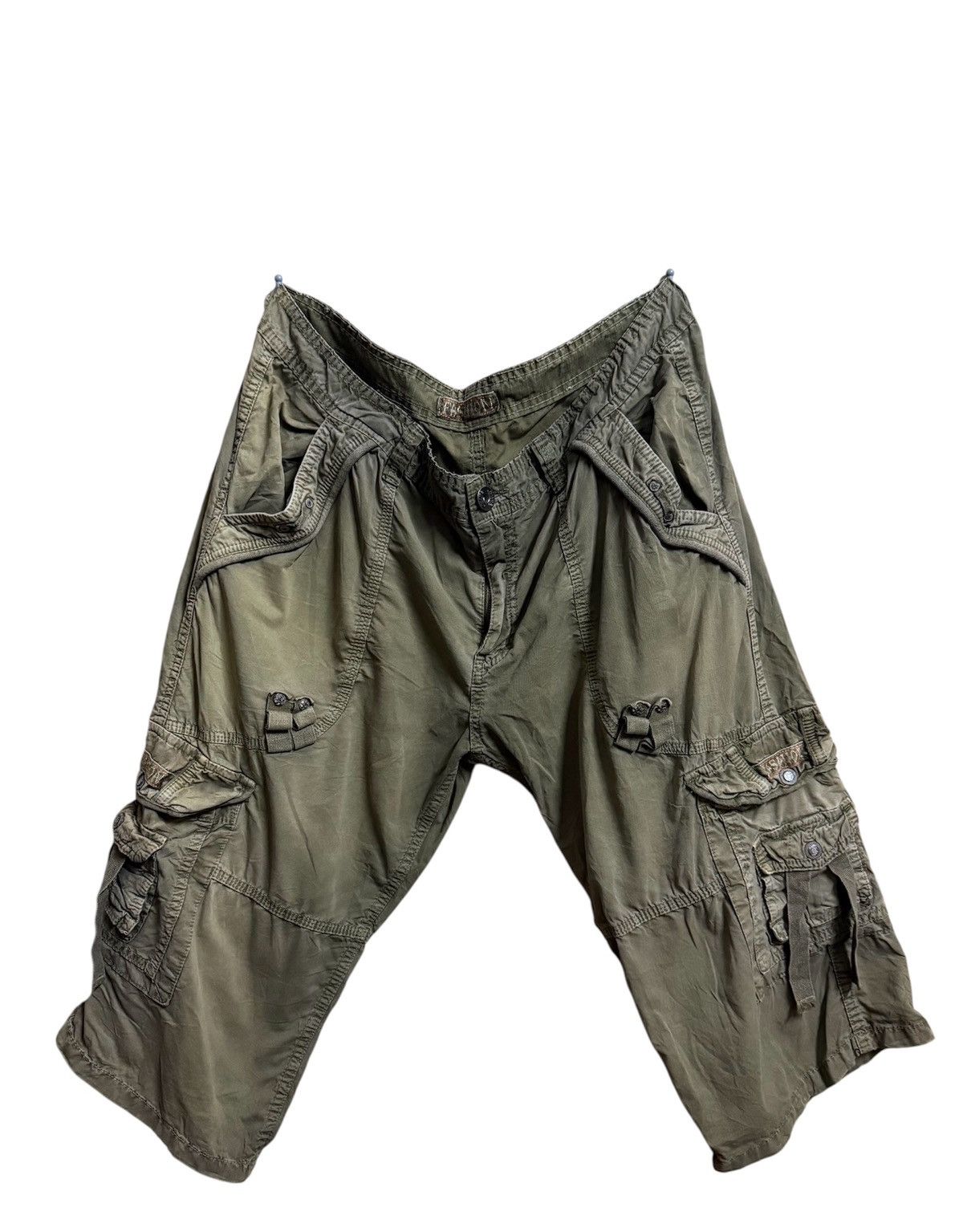Japanese Brand Fashion Possibly by F.U.S.A.I Cargo Shorts Green Size US 33 - 3 Thumbnail