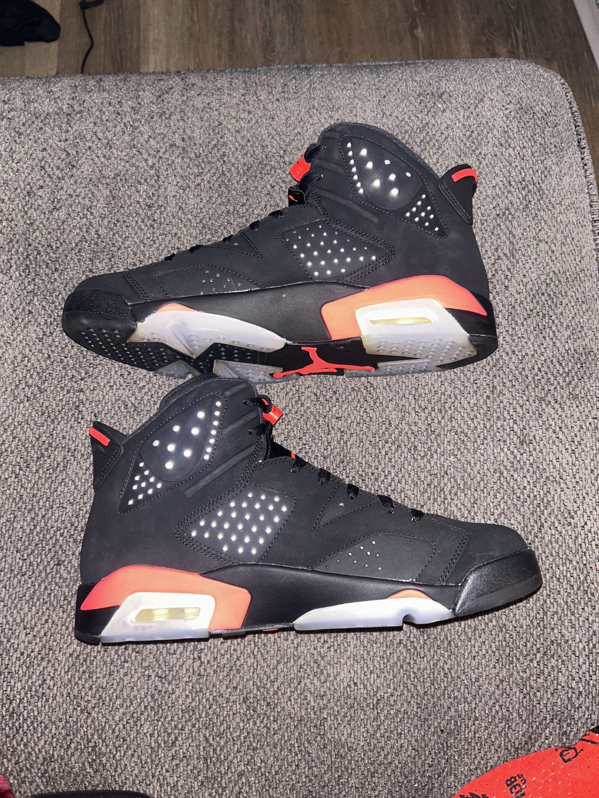Nike 2014 DS JORDAN 6 INFRARED SIZE 11 Size US 11 / EU 44 - 7 Thumbnail