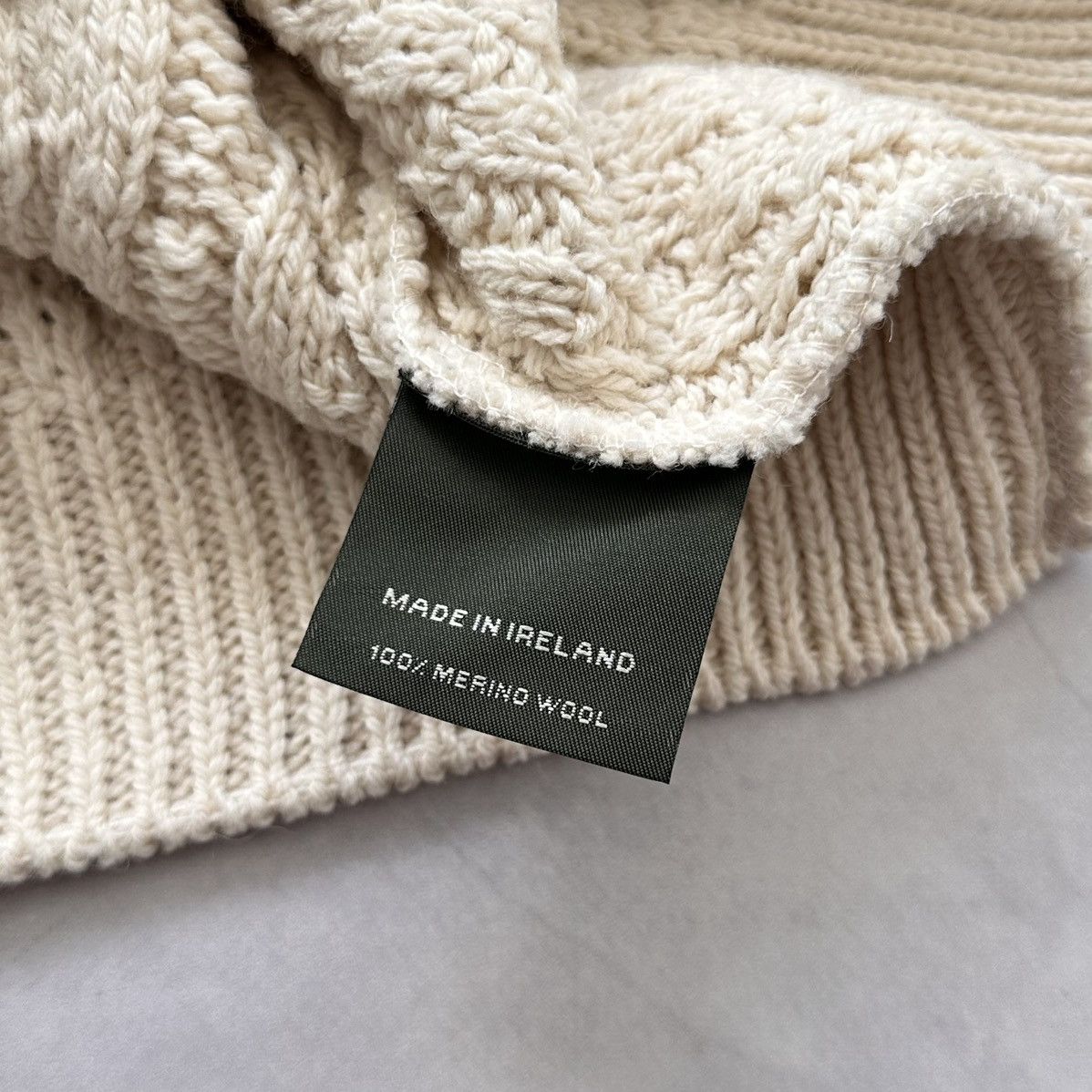 Aran Sweater Market Aran Sweater Market Irish Cable Knit Wool Sweater L.L Bean Size US S / EU 44-46 / 1 - 6 Thumbnail