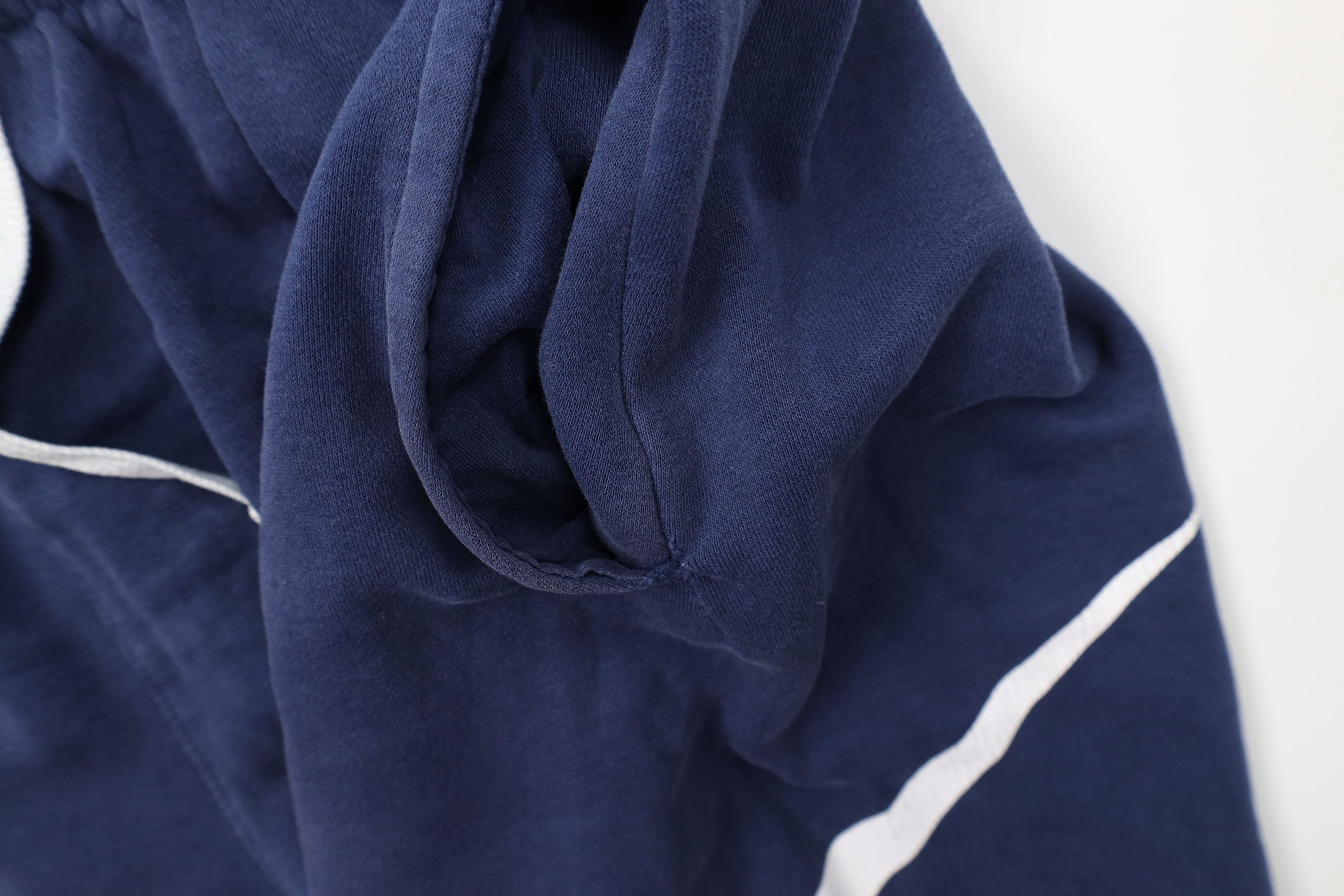 Nike Vintage Y2K Nike Swoosh Above Knee Sweatpants Shorts Blue Size US 38 / EU 54 - 6 Thumbnail