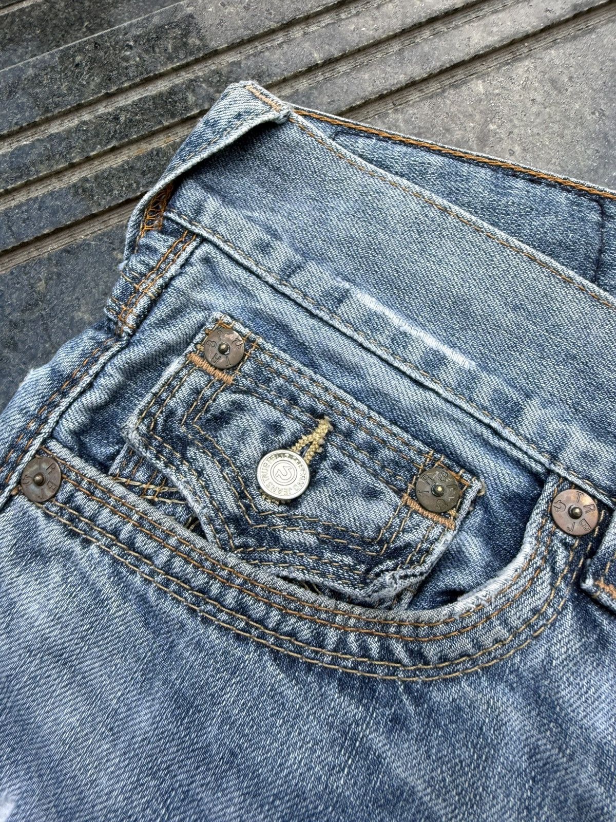 True Religion 90’s TRUE RELIGION RARE POCKET LOGO Y2K VINTAGE DENIM PANTS Size US 29 - 10 Thumbnail