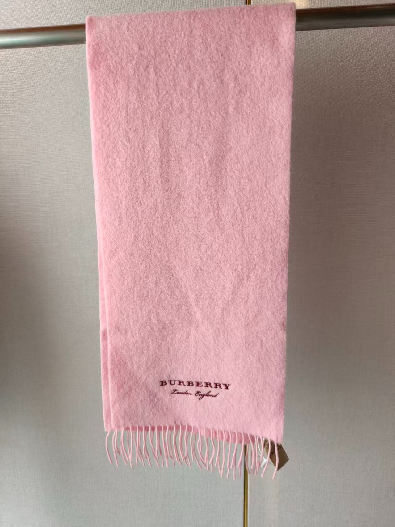 Burberry Burberry Authentic Scarf Size ONE SIZE - 1 Thumbnail