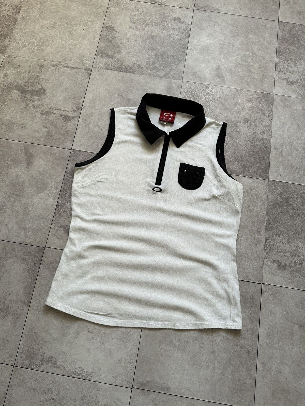 Oakley Vintage 90s Oakley Software Center Logo White Tank Top S/M Size S / US 4 / IT 40 - 3 Thumbnail
