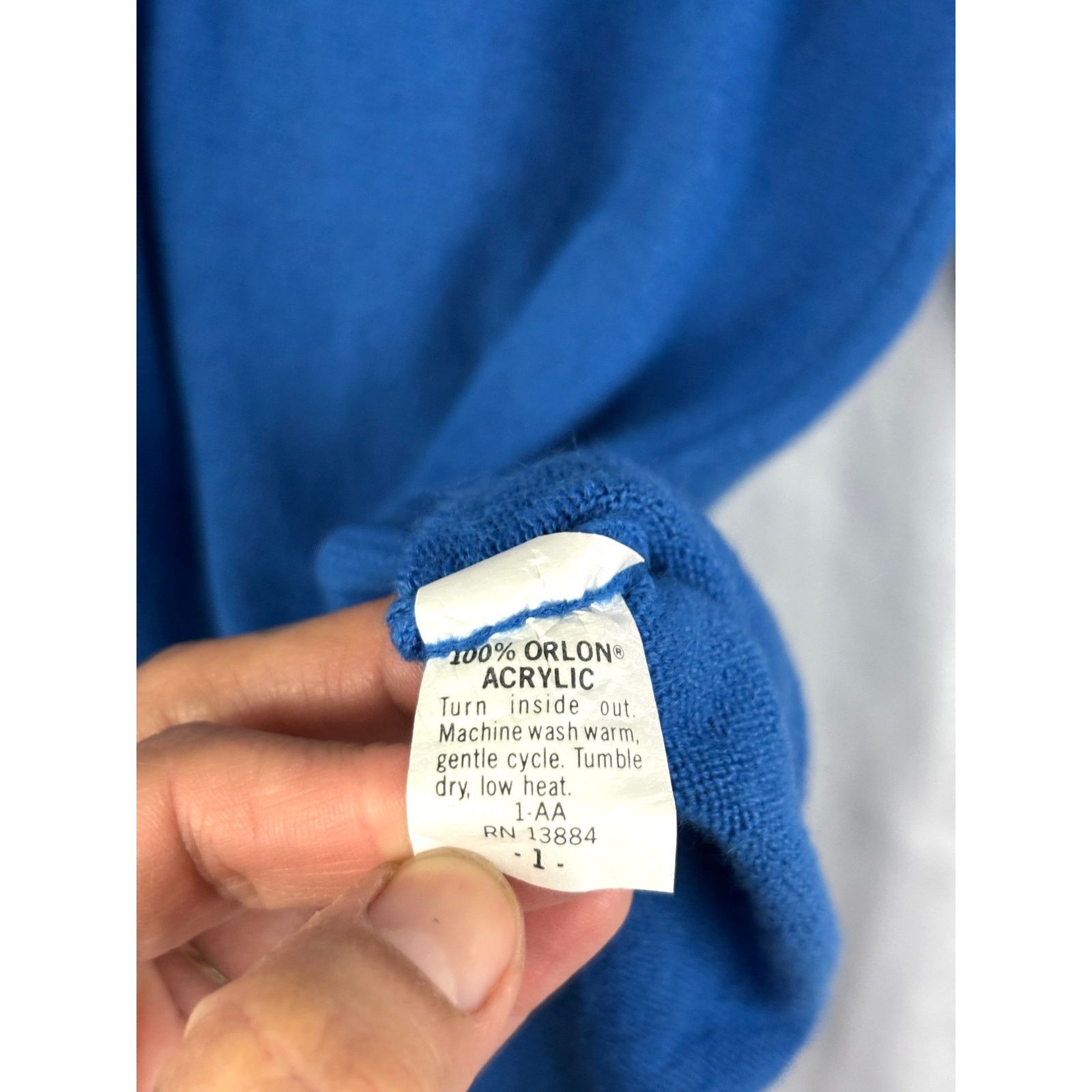 Hogan VTG Lady Hogan Sweater Small S Blue V-Neck Pullover NWT Size S / US 4 / IT 40 - 5 Thumbnail