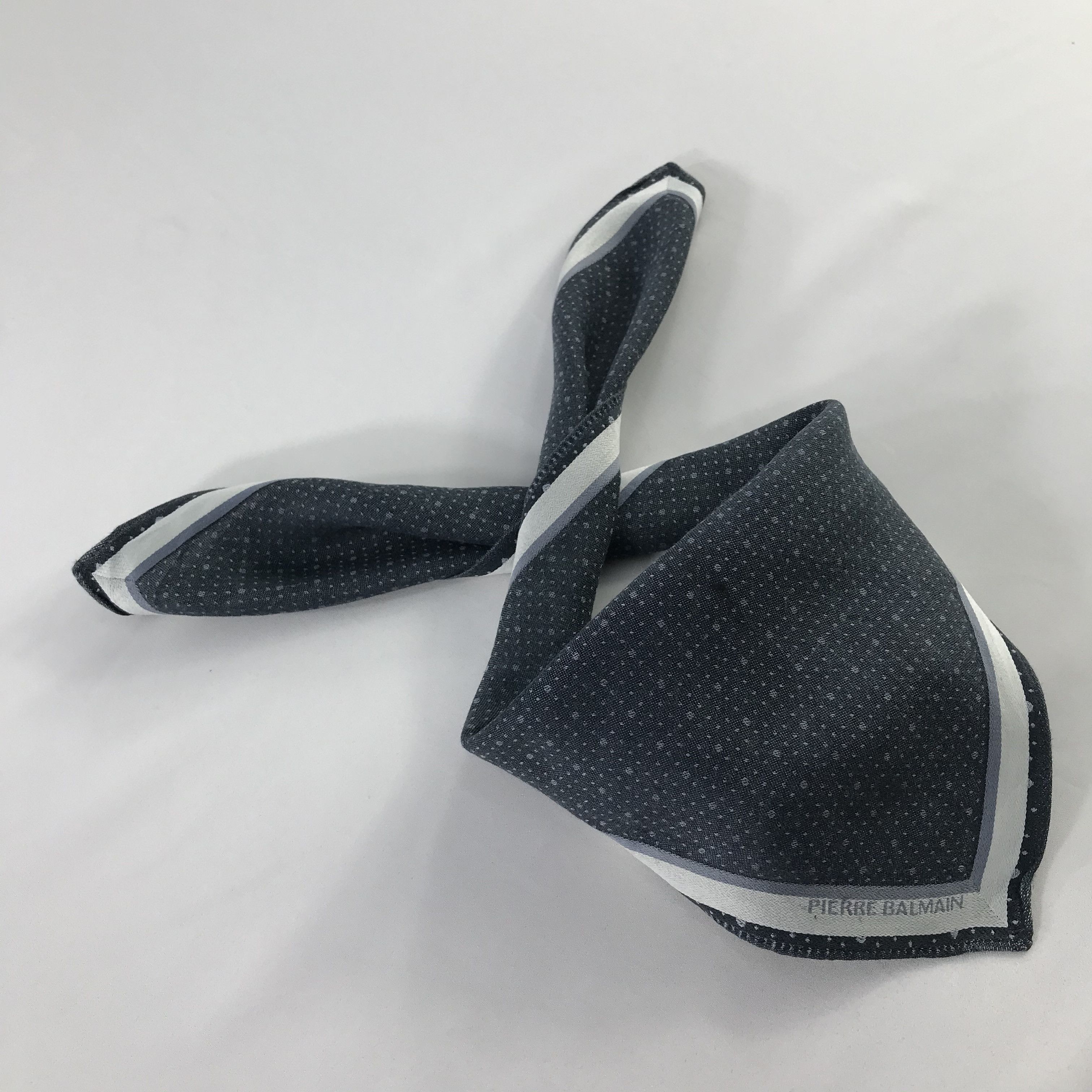 Pierre Balmain × Vintage Pierre Balmain Bandana / Handkerchief / Neckerchief - S389 Size ONE SIZE - 4 Thumbnail