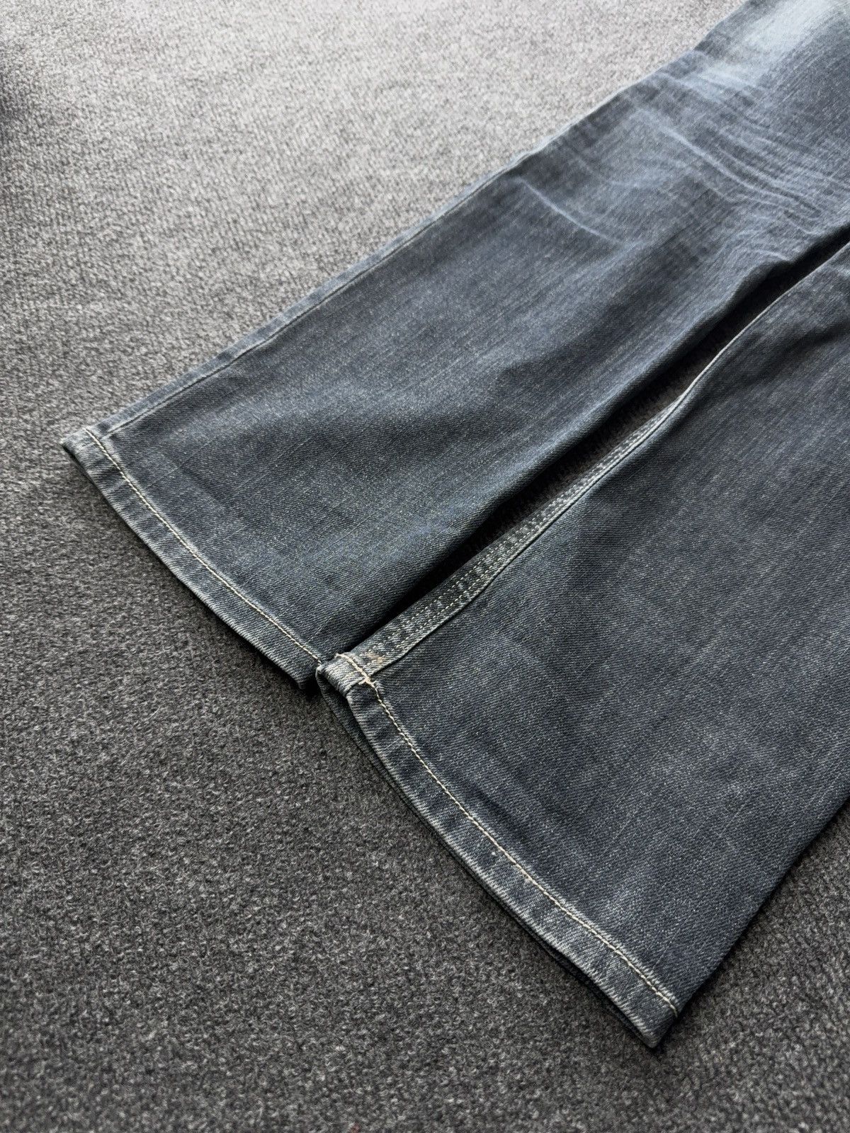 Diesel Luxury 00s Diesel Thavar Slim Skinny Washed Blue Jeans W30 Size US 30 / EU 46 - 16 Thumbnail