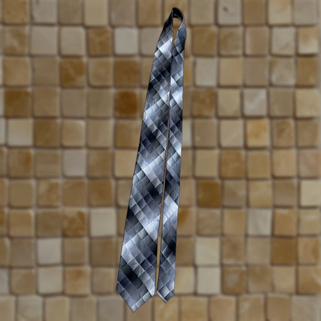 Pierre Cardin VINTAGE Pierre Cardin Men's Tie Silk Geometric Pattern Gray Black Neckwear Classic 57-60 inches Size ONE SIZE - 1 Thumbnail