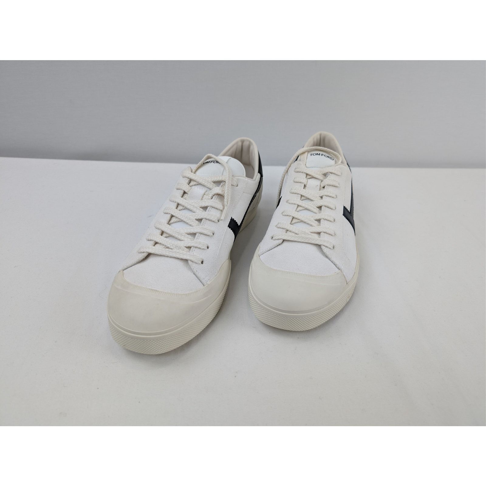 Tom Ford o1rshd1 Jarvis leather low-top sneakers in white/black Size US 8 / EU 41 - 6 Thumbnail