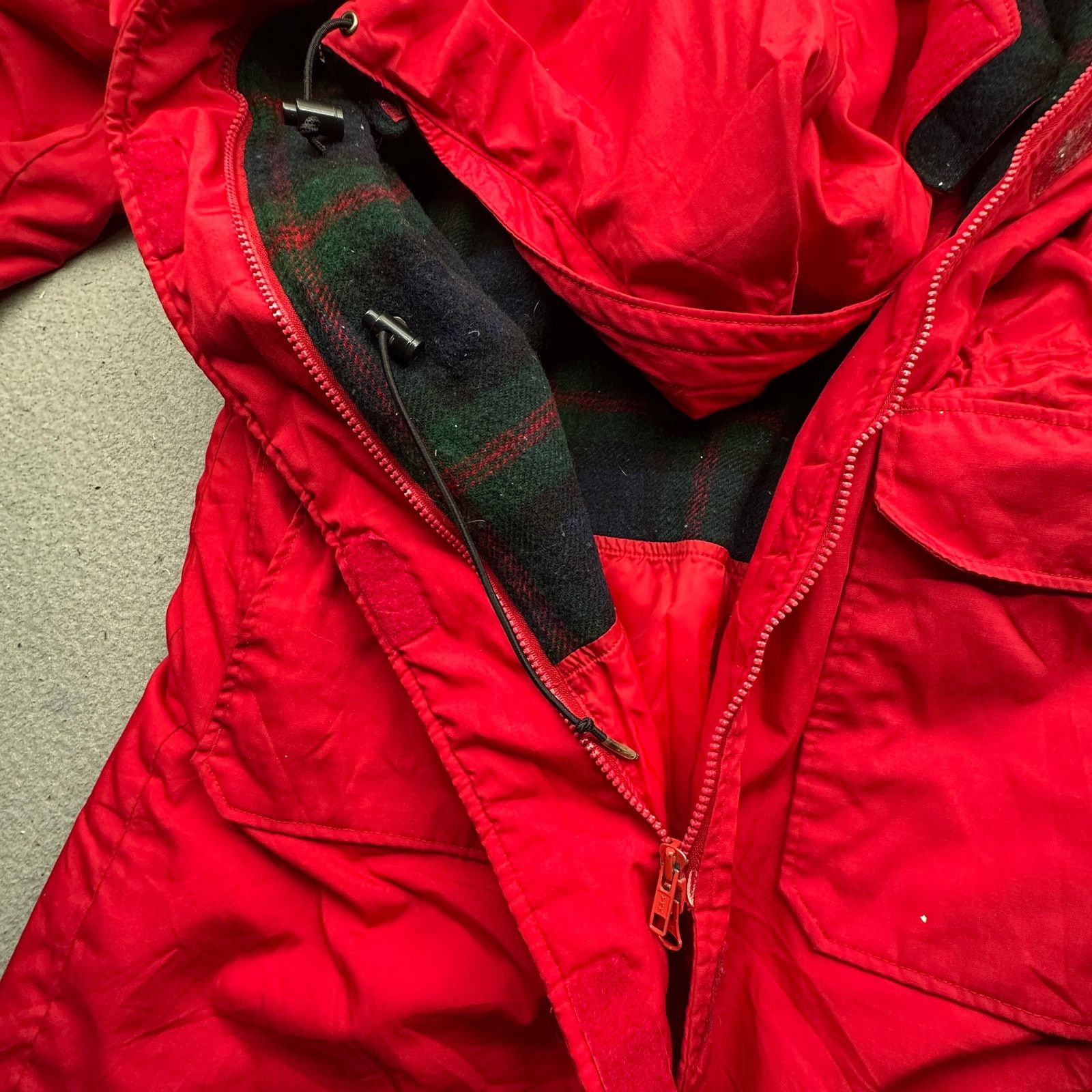 Woolrich Woolen Mills VTG Woolrich Long Parka Womens Large Wool Plaid Lined Red Size L / US 10 / IT 46 - 12 Thumbnail